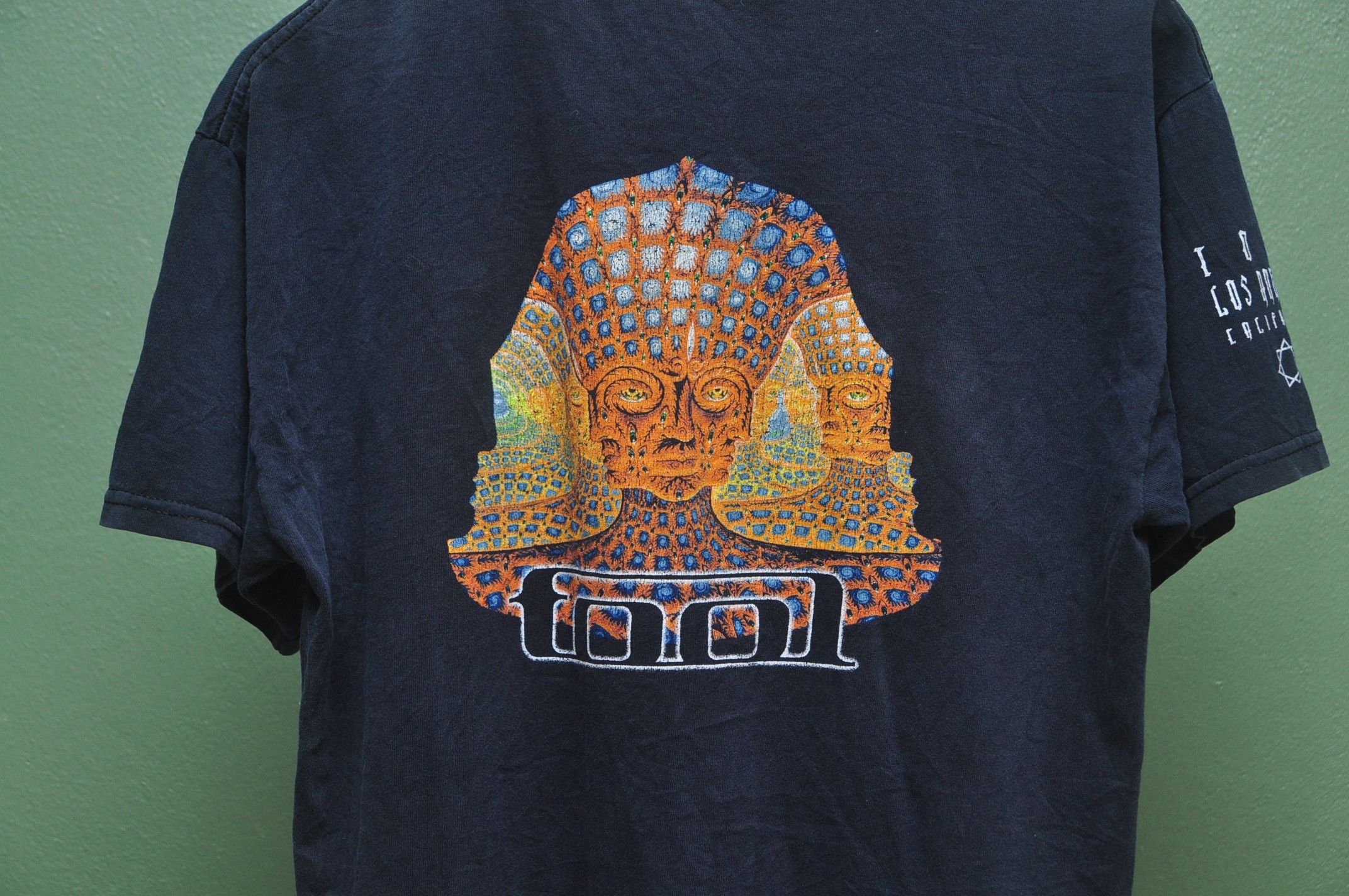 Band Tees × Vintage Tool Los Angeles California Band Music Shirt Size US M / EU 48-50 / 2 - 4 Thumbnail