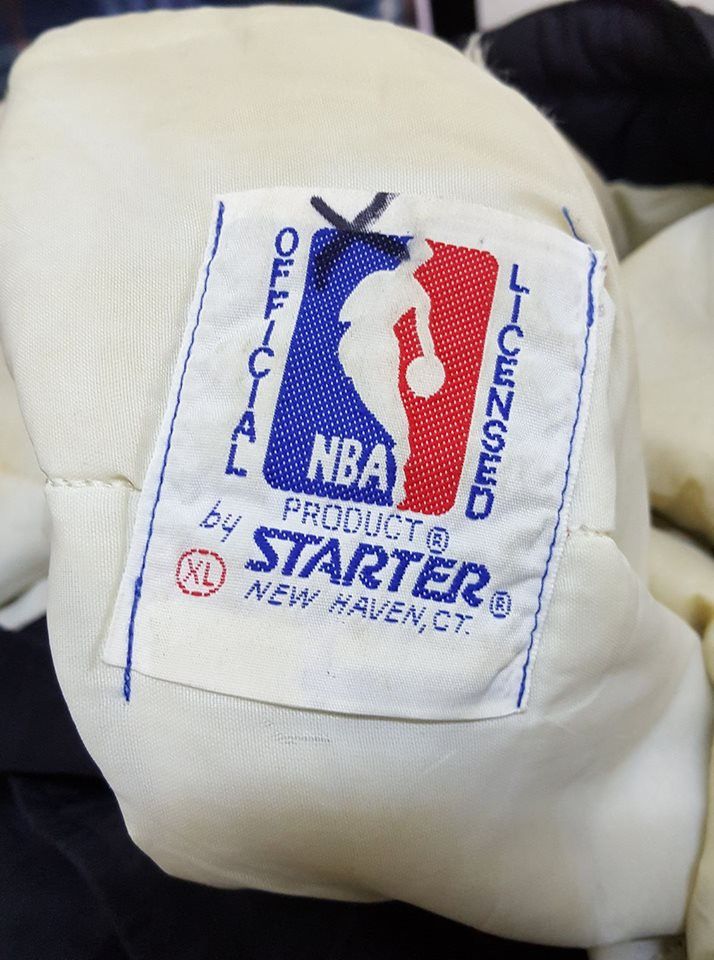 NBA × Starter Vtg. Chicago Bulls Big Spellout Quilted NBA OLP Jacket Size US XL / EU 56 / 4 - 3 Thumbnail