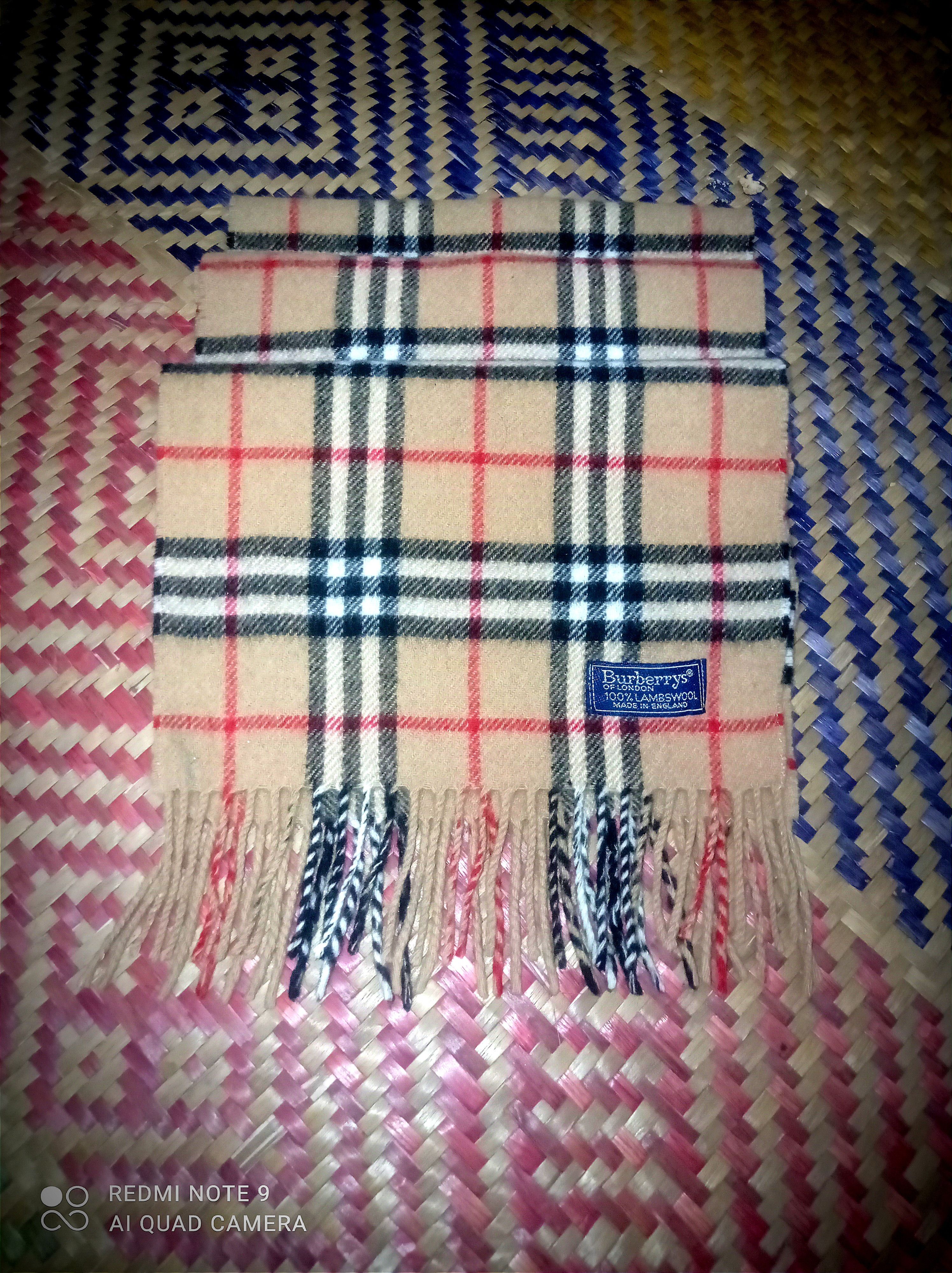 Burberry × Burberry Prorsum × Vintage 🔥Burberry Vintage Tan Novacheck Lambswool Scarf🔥 Size ONE SIZE - 1 Thumbnail