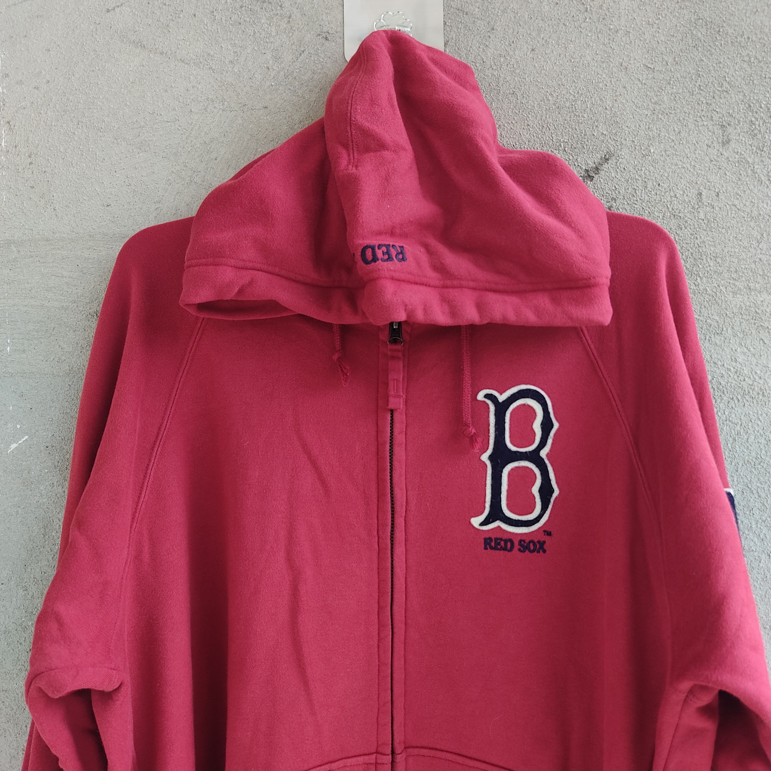 MLB × Uniqlo Red Sox Mlb X Uniqlo Embroid Logo Red Hoodie Zipper Size US L / EU 52-54 / 3 - 3 Thumbnail