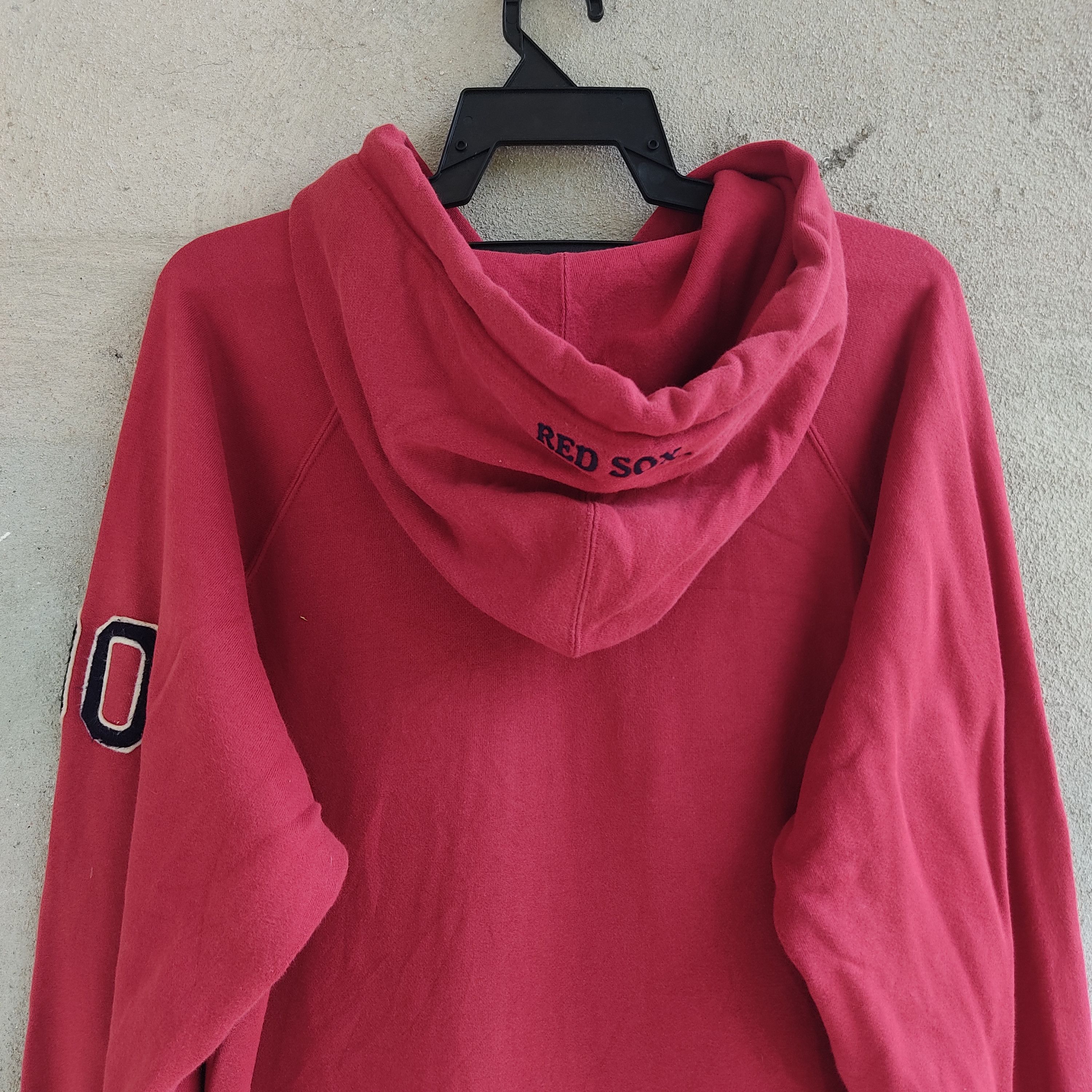 MLB × Uniqlo Red Sox Mlb X Uniqlo Embroid Logo Red Hoodie Zipper Size US L / EU 52-54 / 3 - 14 Thumbnail