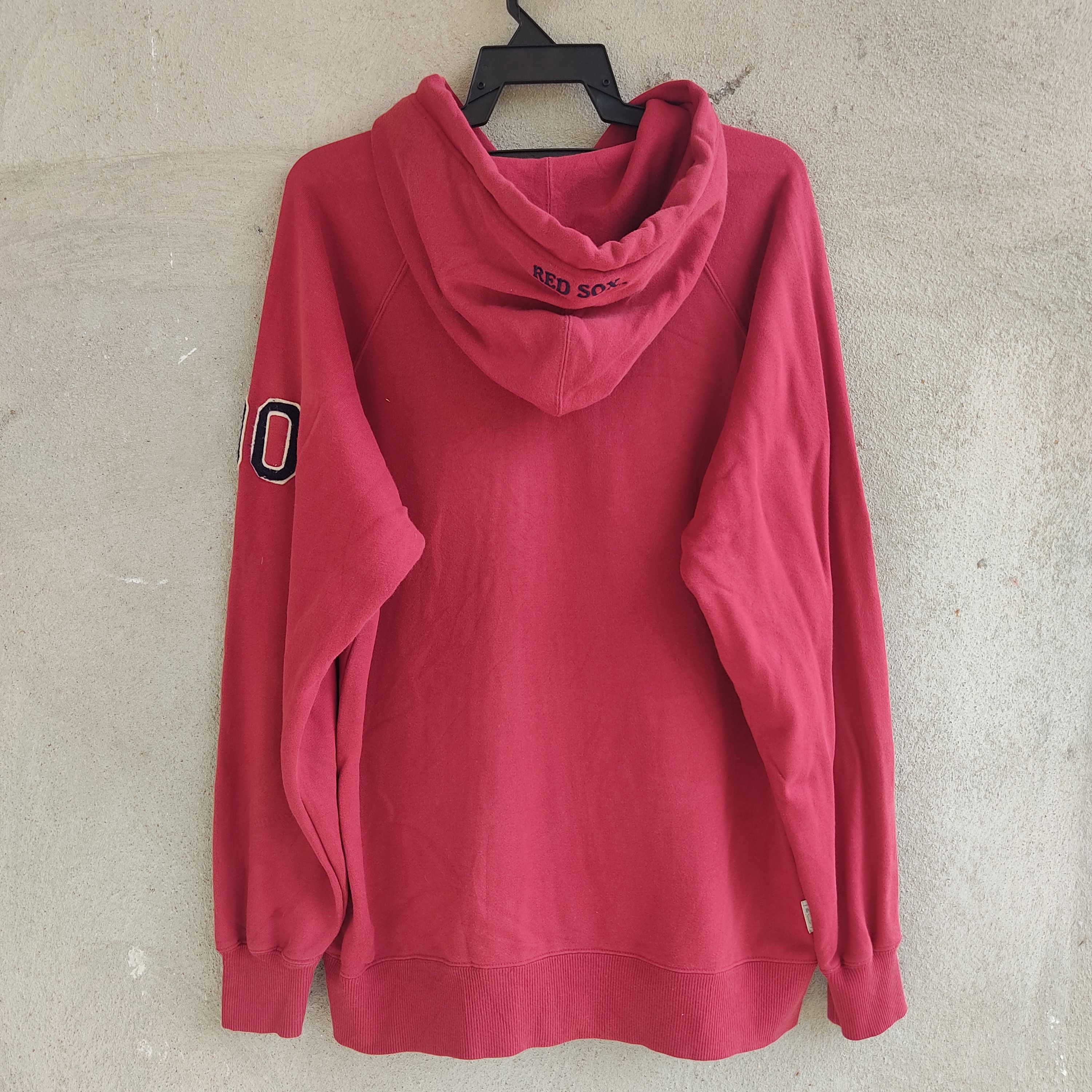 MLB × Uniqlo Red Sox Mlb X Uniqlo Embroid Logo Red Hoodie Zipper Size US L / EU 52-54 / 3 - 2 Thumbnail