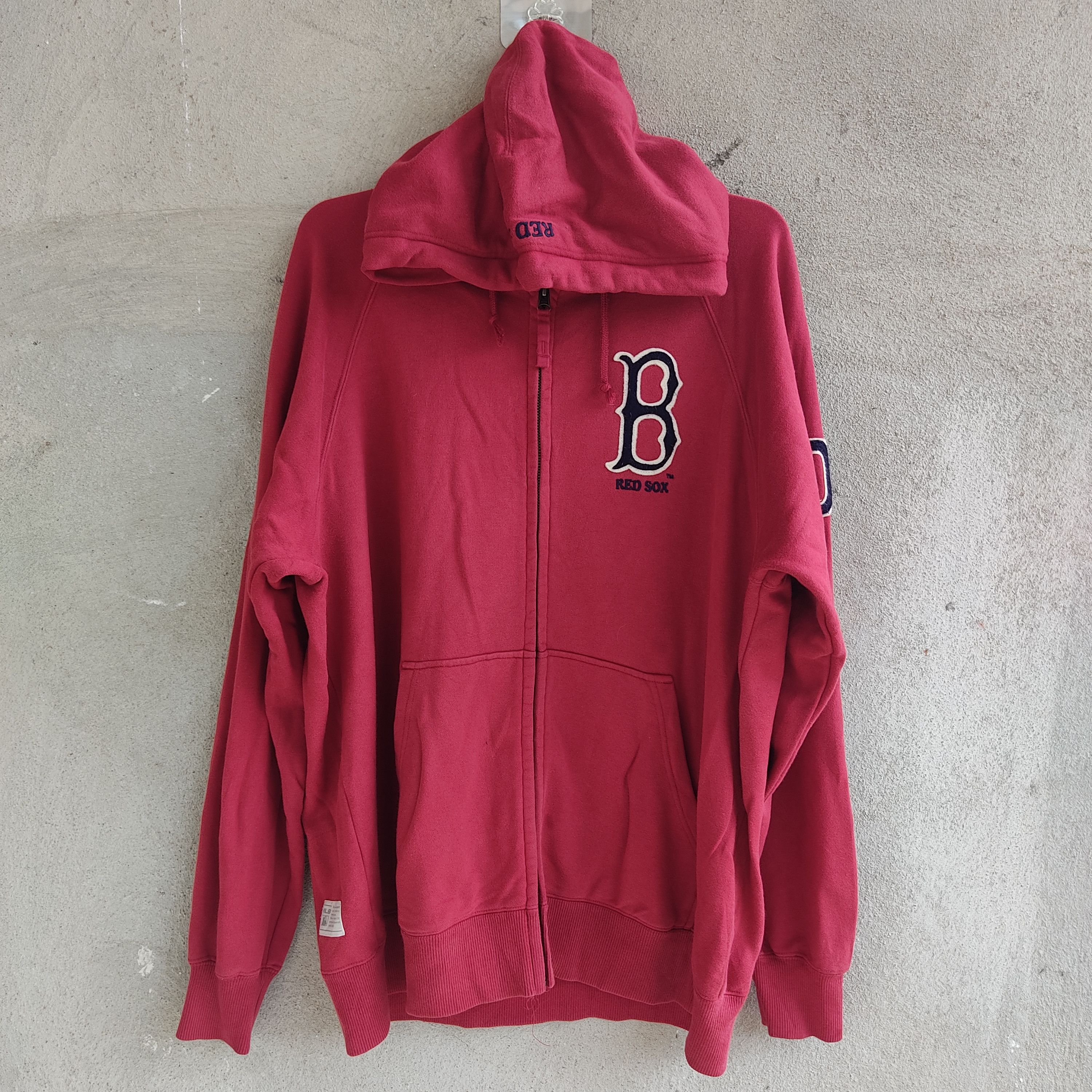 MLB × Uniqlo Red Sox Mlb X Uniqlo Embroid Logo Red Hoodie Zipper Size US L / EU 52-54 / 3 - 1 Thumbnail