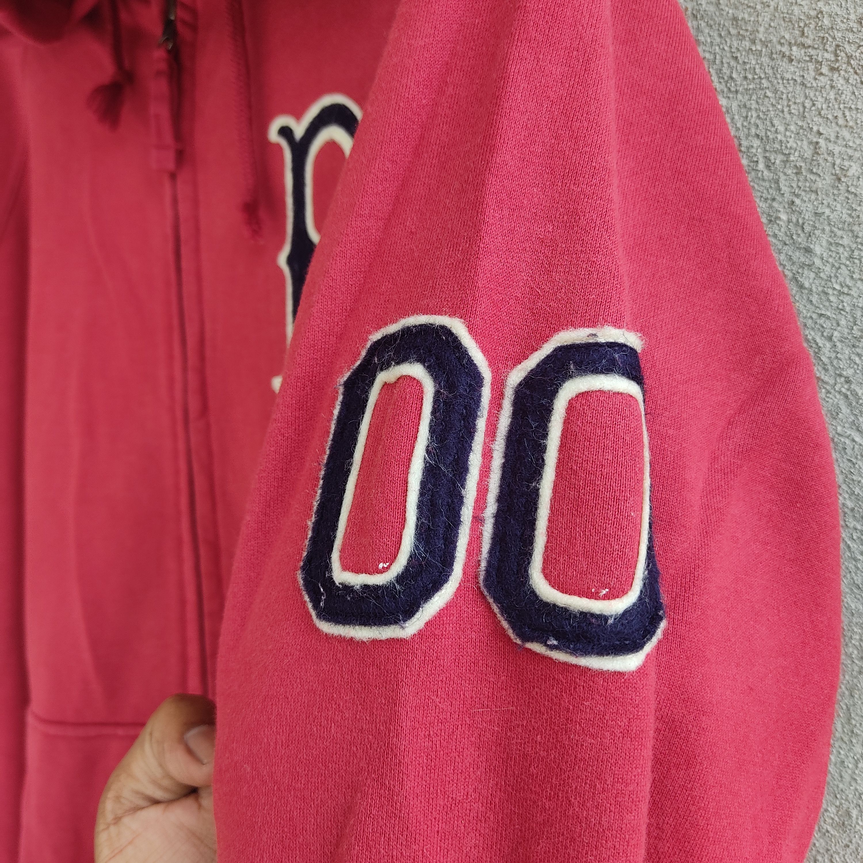 MLB × Uniqlo Red Sox Mlb X Uniqlo Embroid Logo Red Hoodie Zipper Size US L / EU 52-54 / 3 - 9 Thumbnail