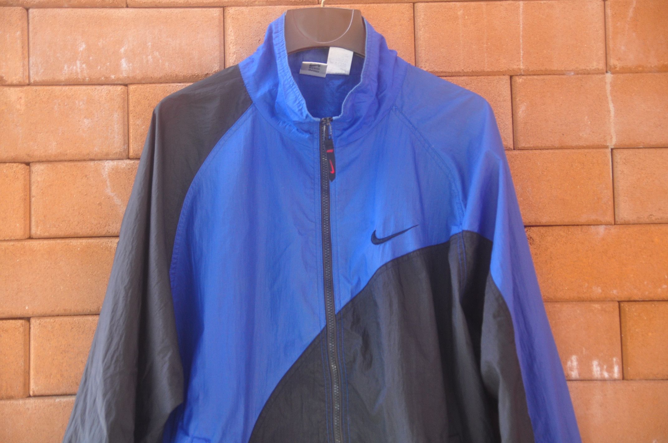 Japanese Brand × Nike × Vintage Vintage 90s Nike Windbreaker Travis Scott Fashion Style Size US XL / EU 56 / 4 - 3 Thumbnail