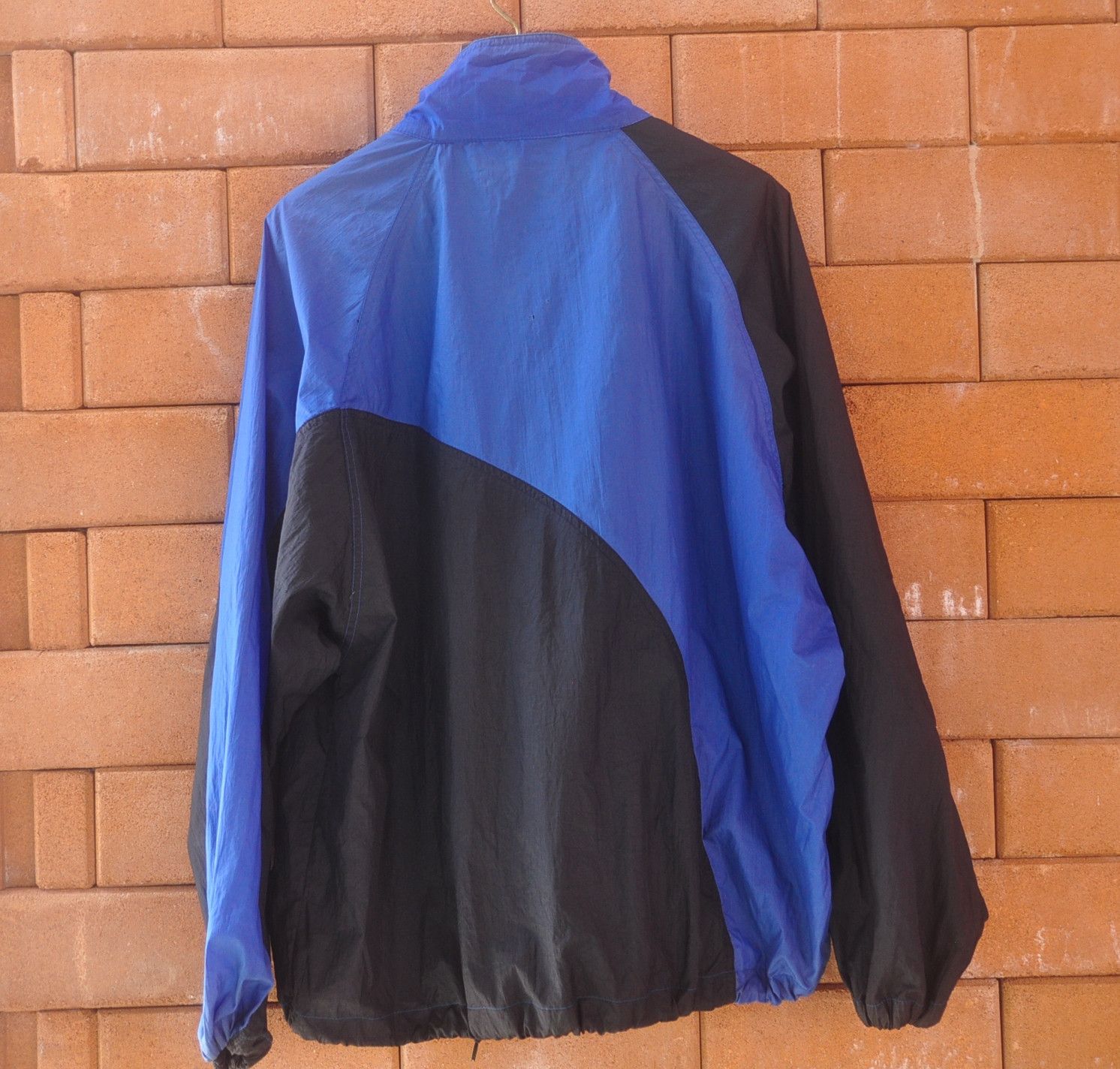 Japanese Brand × Nike × Vintage Vintage 90s Nike Windbreaker Travis Scott Fashion Style Size US XL / EU 56 / 4 - 2 Thumbnail