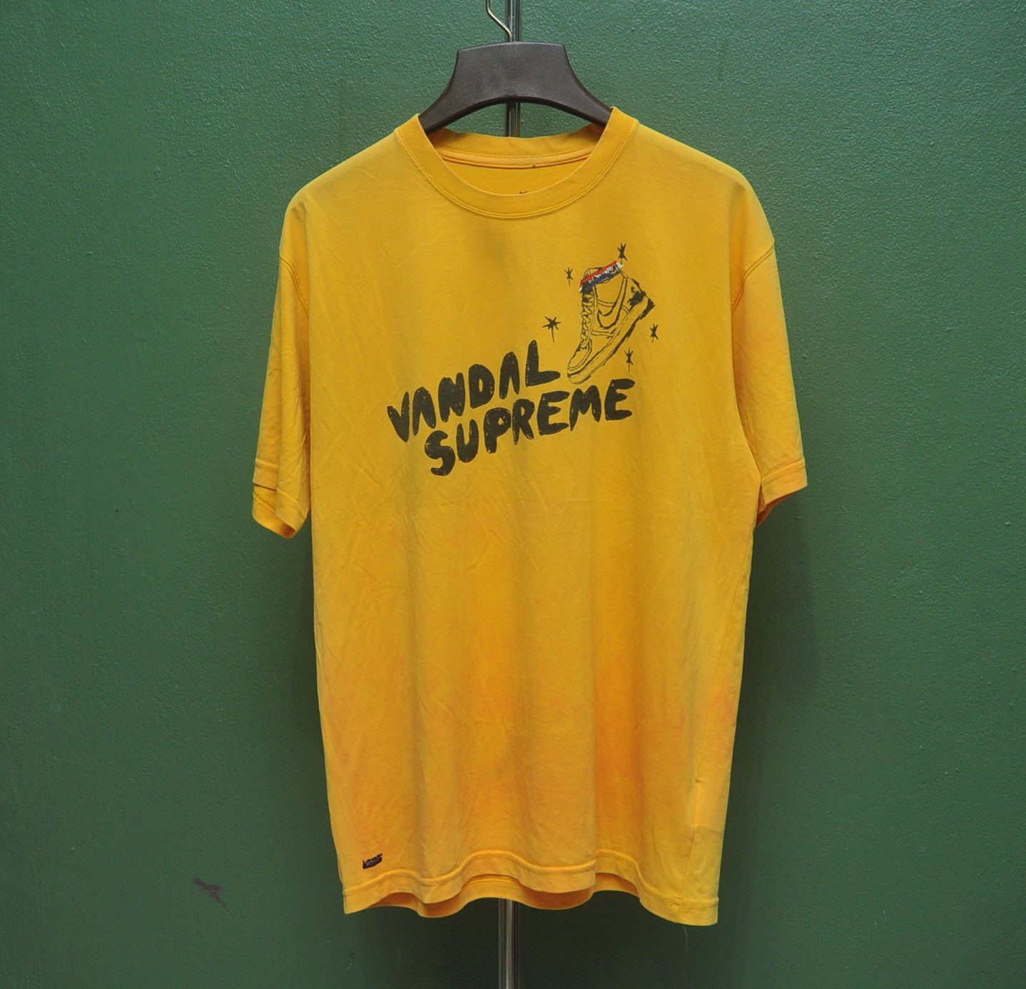 Designer × Japanese Brand × Nike Nike Vandal Supreme Yellow Shirt Travis Scott Fashion Style Size US L / EU 52-54 / 3 - 1 Thumbnail