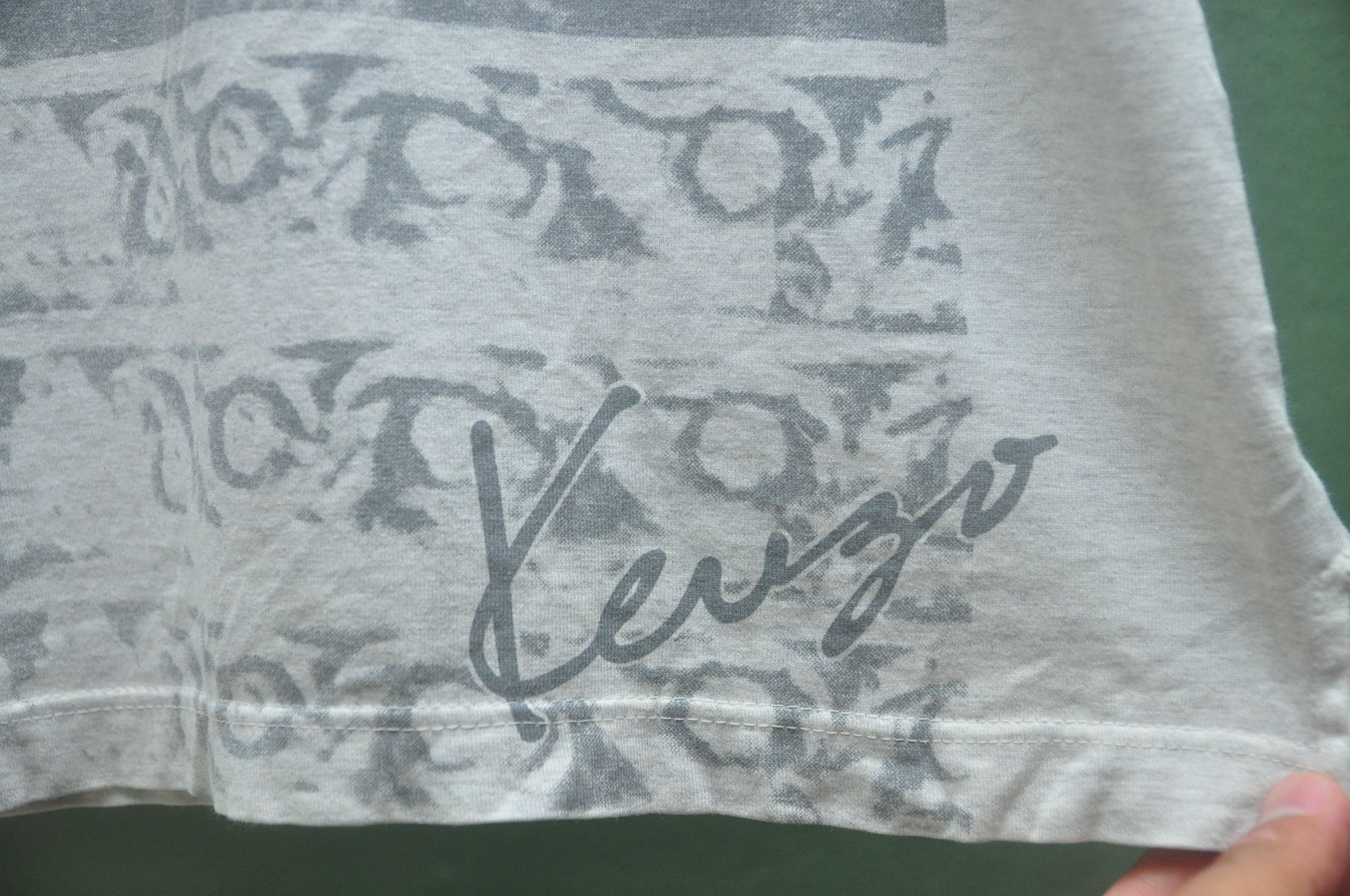 Kenzo Vintage Kenzo Big Picture Shirt Travis Scott Fashion Style Size US L / EU 52-54 / 3 - 4 Thumbnail