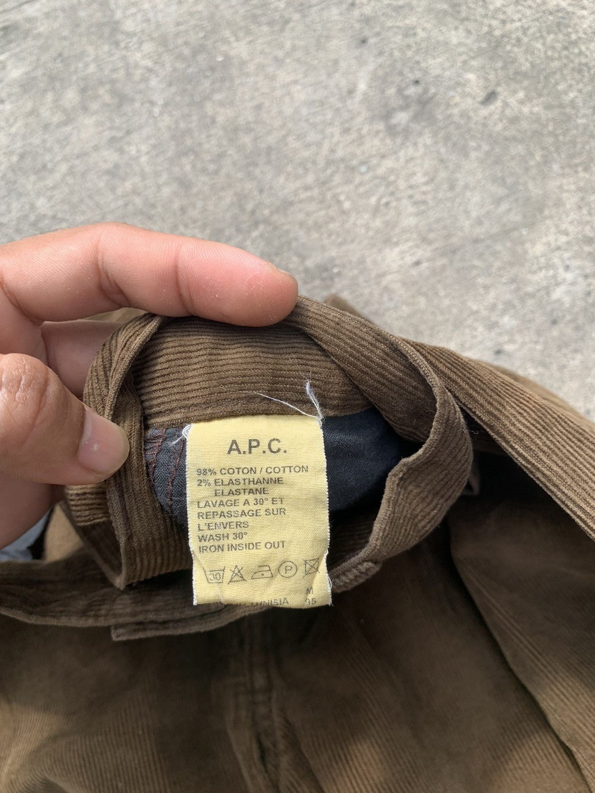 A.P.C. A.P.C brown corduroy pants Size US 28 / EU 44 - 8 Thumbnail
