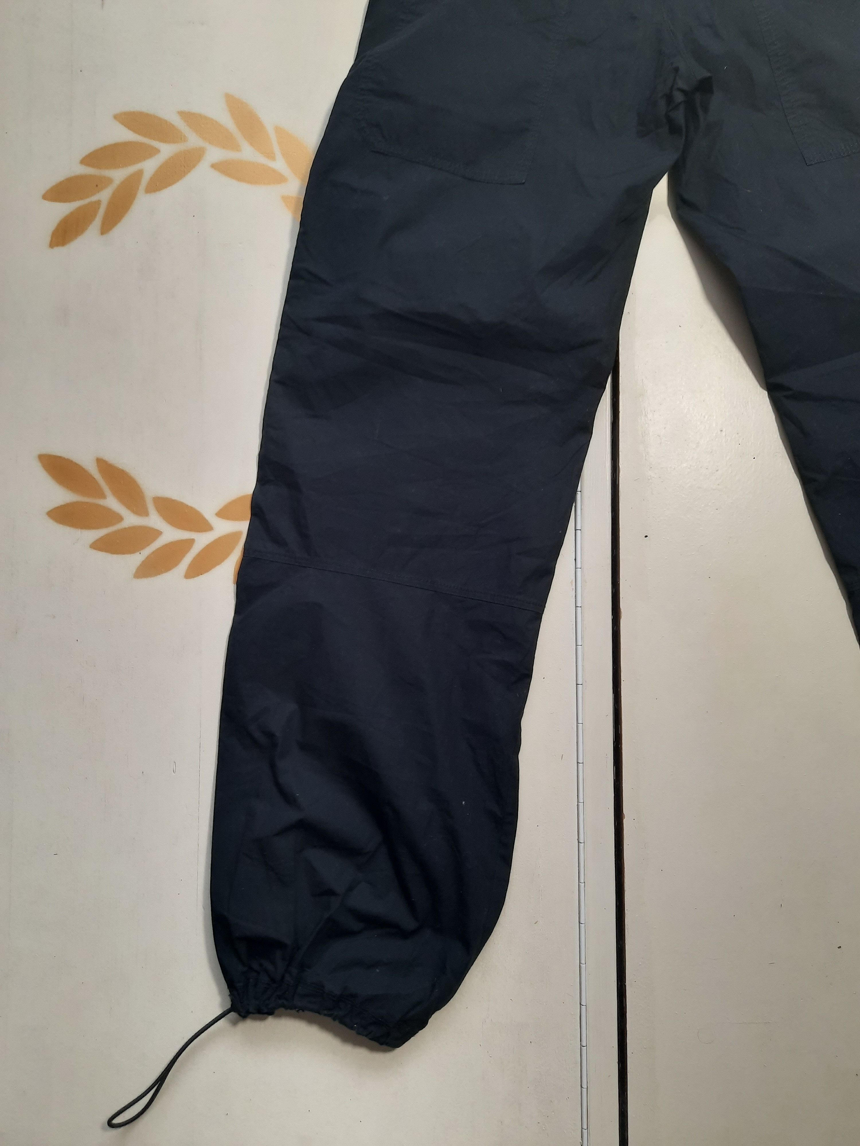 Nike × Vintage Nike Black Pants Women's Vintage 00's Size 25" / US 0 / IT 36 - 13 Thumbnail