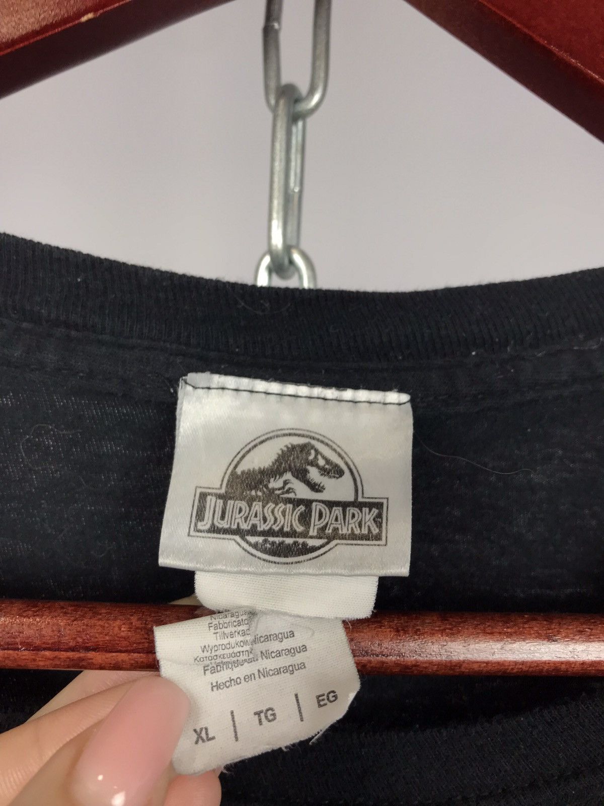 Universal Studios Jurassic Park vintage Universal Studios streetwear tee Size US XL / EU 56 / 4 - 3 Thumbnail