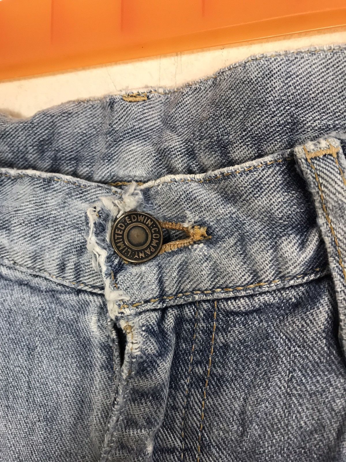 Edwin Vtg 90s Edwin Lot 703 Distressed Denim Jeans Indigo Design Size US 29 - 11 Thumbnail