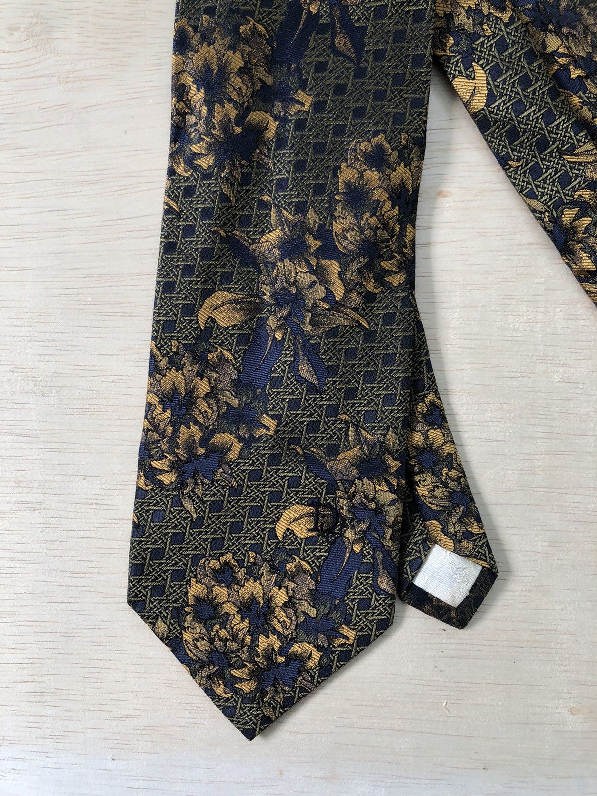 Christian Dior Monsieur Deletetoday 🔥 Christian dior monsieur floral gold neck tie Size ONE SIZE - 2 Thumbnail