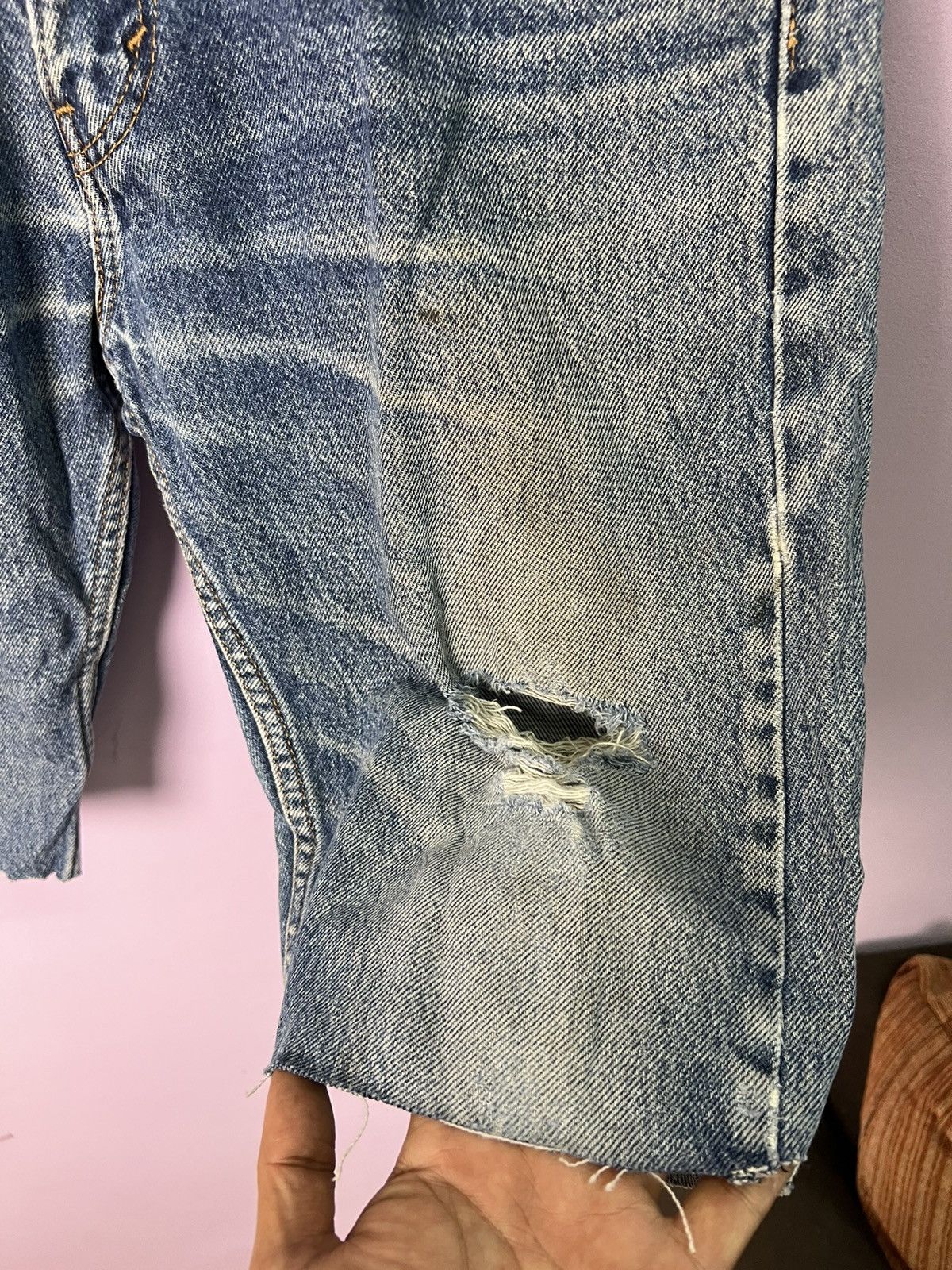 Levi's 🔥Distressed Levis Cropped Denim Size US 35 - 7 Thumbnail