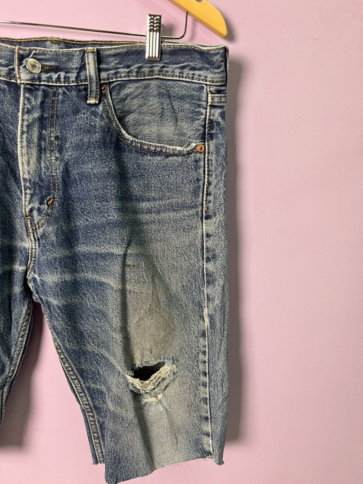 Levi's 🔥Distressed Levis Cropped Denim Size US 35 - 4 Thumbnail