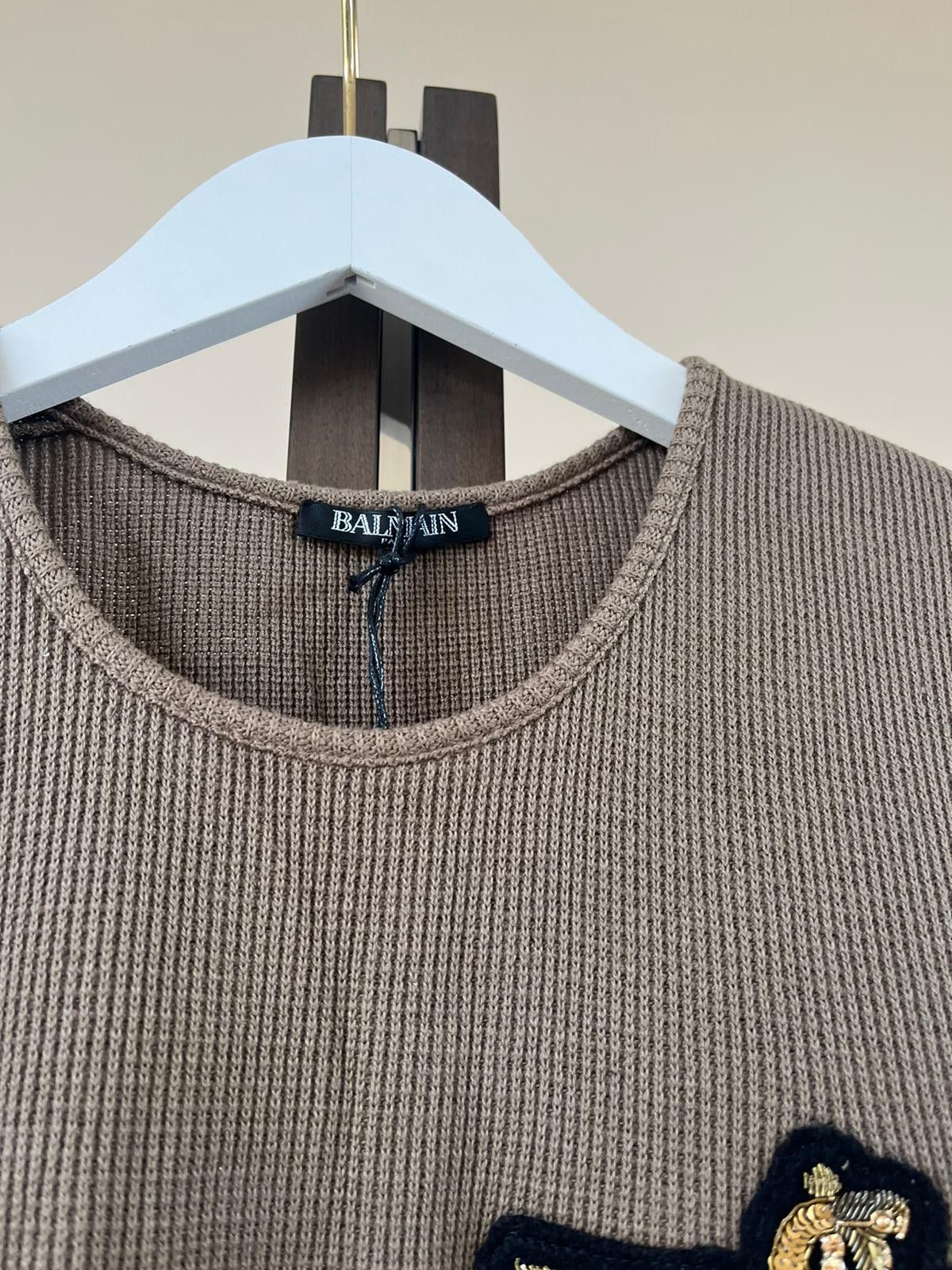 Balmain Embroidered Dagger Logo Crest Thermal Waffle Knit Sweater Size US M / EU 48-50 / 2 - 11 Thumbnail
