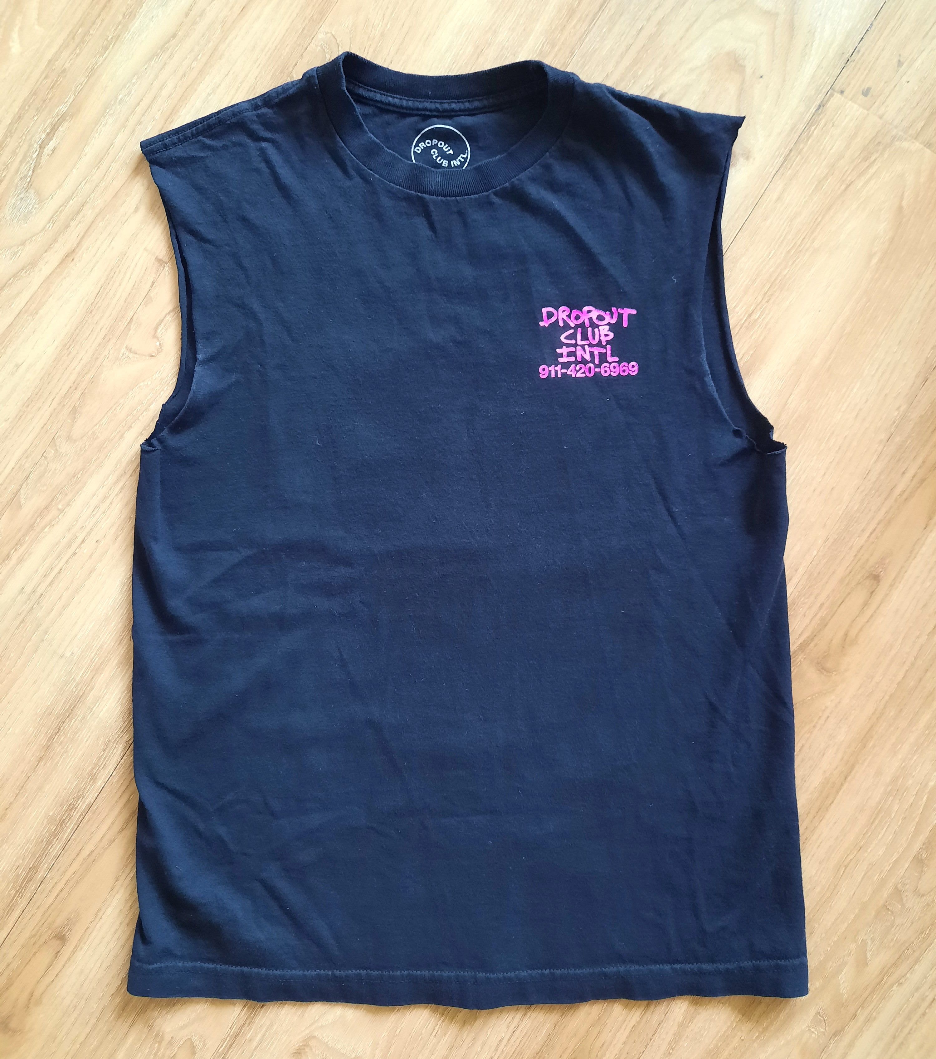 Art Comes First Dropout Club INTL cutoff tank Size US M / EU 48-50 / 2 - 2 Thumbnail