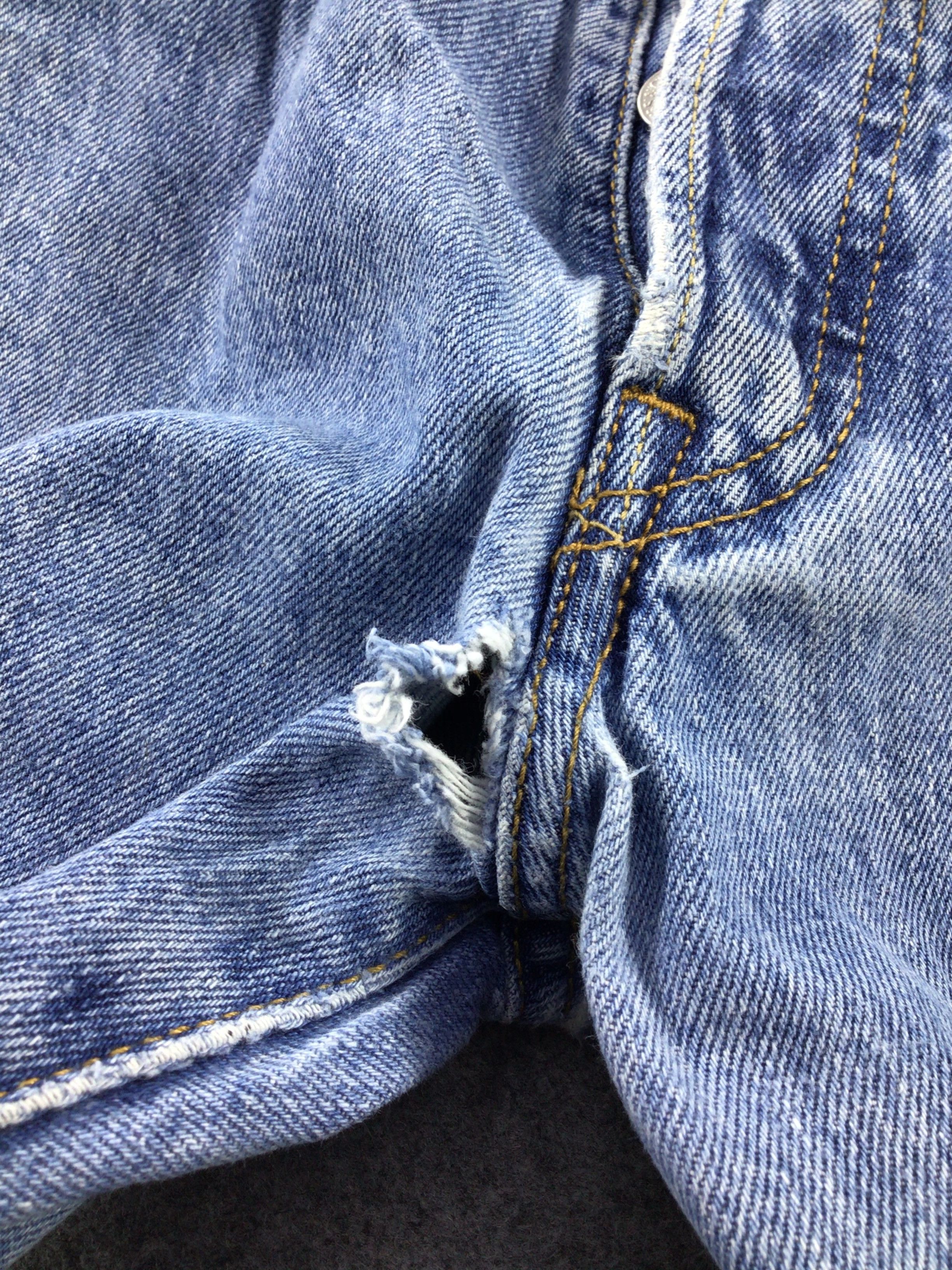 Levi's Vintage Levis 501 Jeans-JM523 Size US 33 - 12 Thumbnail