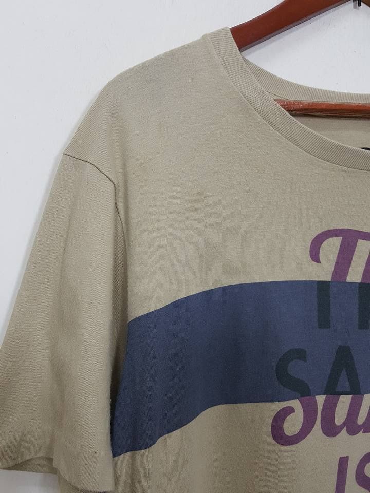 Pharrell 'The Same is Lame' by Pharrel William collabs Uniqlo Shirt Size US L / EU 52-54 / 3 - 4 Thumbnail