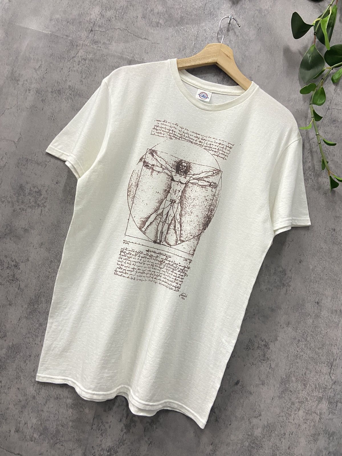 Vintage Vintage Leonardo Da Vinci Art Vitruvian Man TShirt Size US M / EU 48-50 / 2 - 3 Thumbnail
