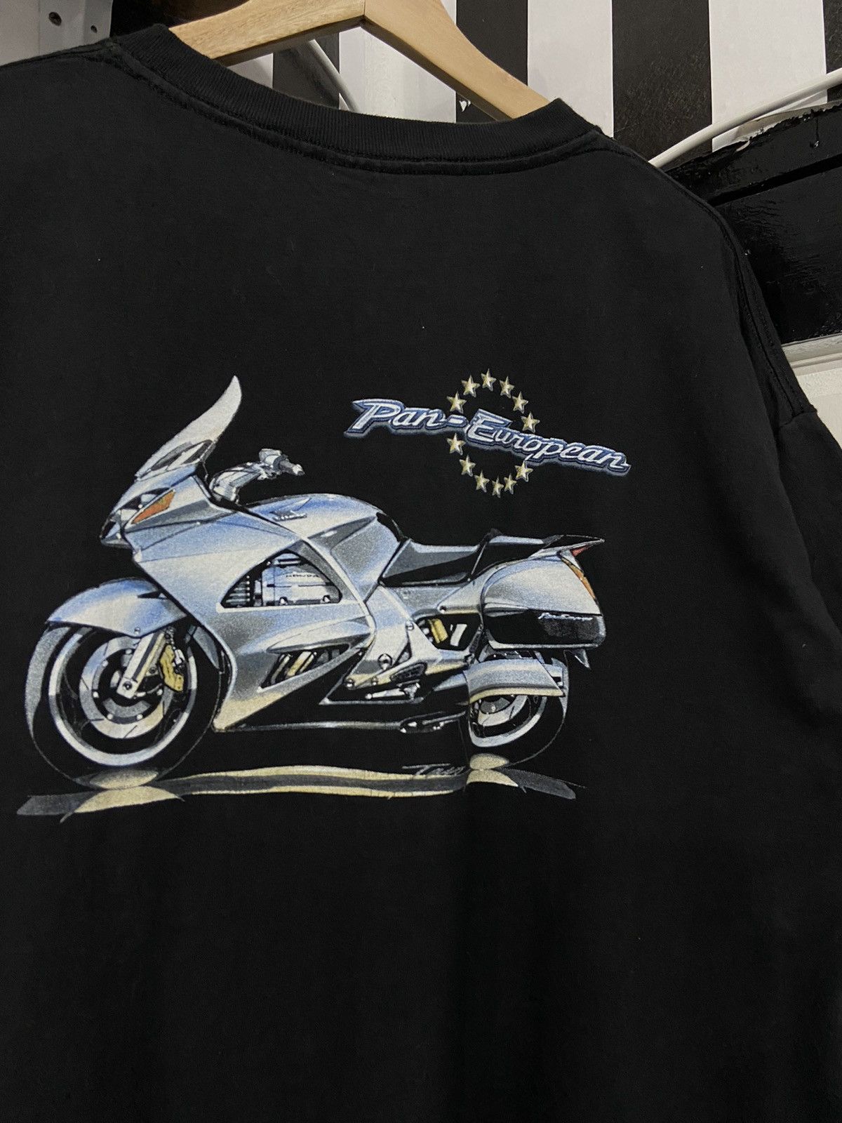 Honda × Vintage Vintage Honda Pan-European Motorcycle Tshirt Size US XL / EU 56 / 4 - 7 Thumbnail