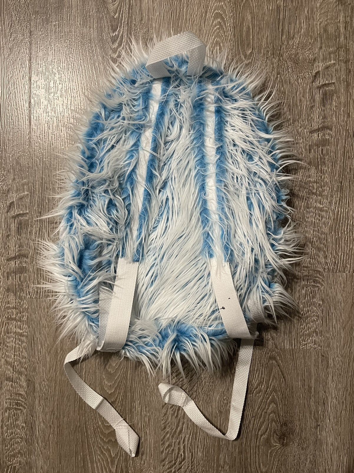 Ends Repair *LAST DROP* Ends Repair Blue Yeti Fur Backpack Size ONE SIZE - 2 Thumbnail