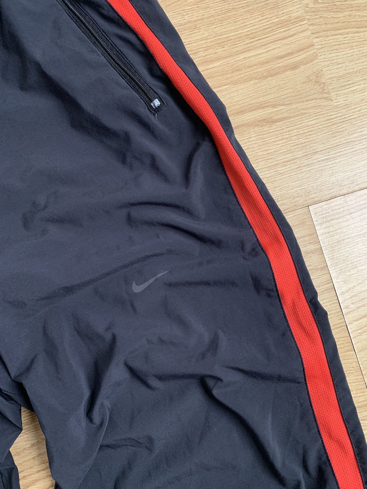 Nike × Vintage Vintage y2k Nike Black Track Pants Swoosh Drill Size US 34 / EU 50 - 3 Thumbnail