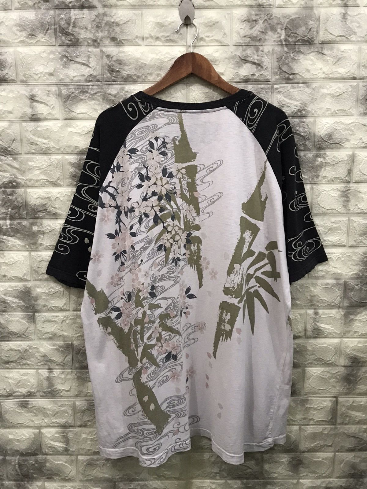 Japanese Brand × Vintage Vintage Japanesse Sukajan T-Shirt Size US XXL / EU 58 / 5 - 2 Thumbnail