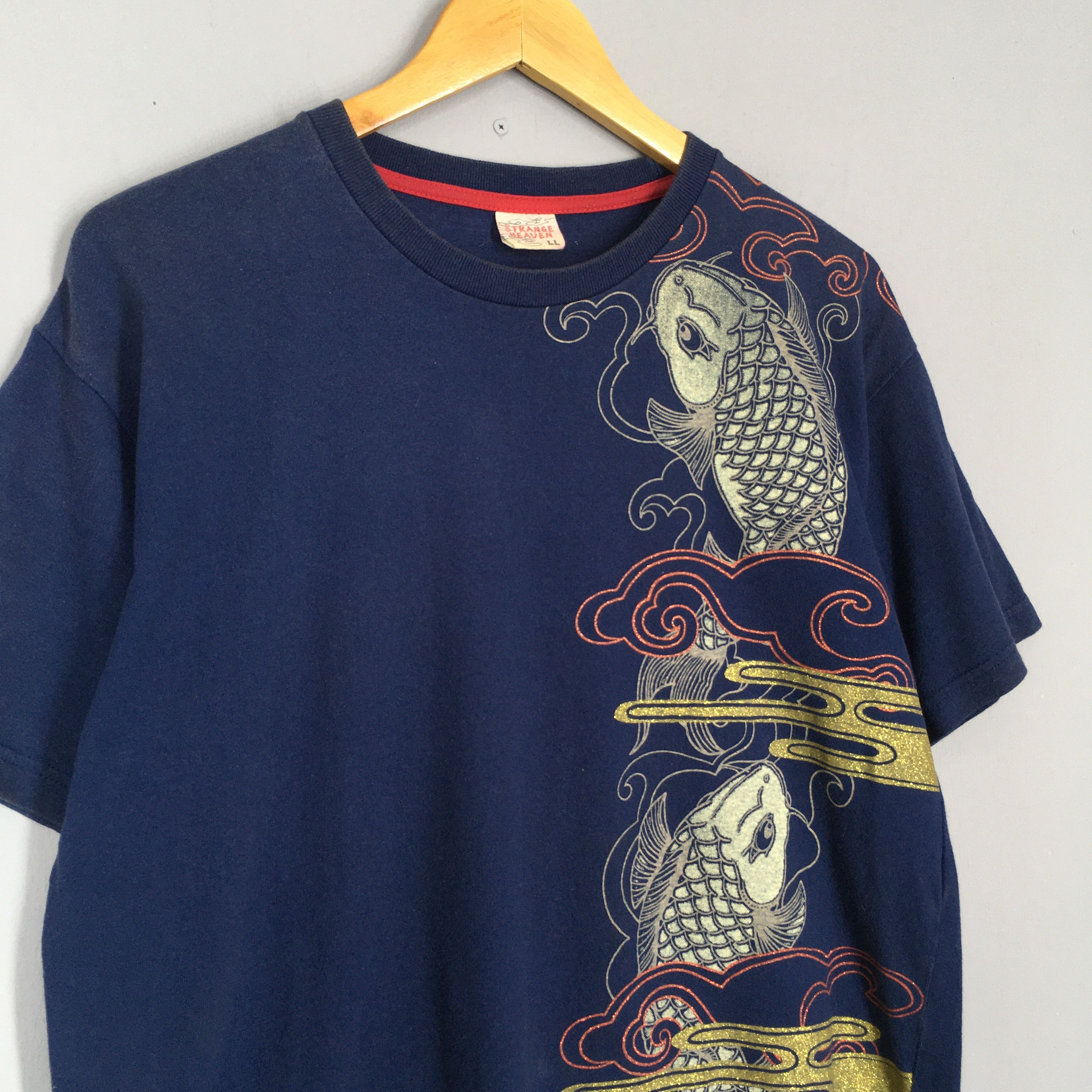 Japanese Brand × Vintage Vintage Fish Koi Japanese Sukajan Tshirt Size L Size US L / EU 52-54 / 3 - 5 Thumbnail