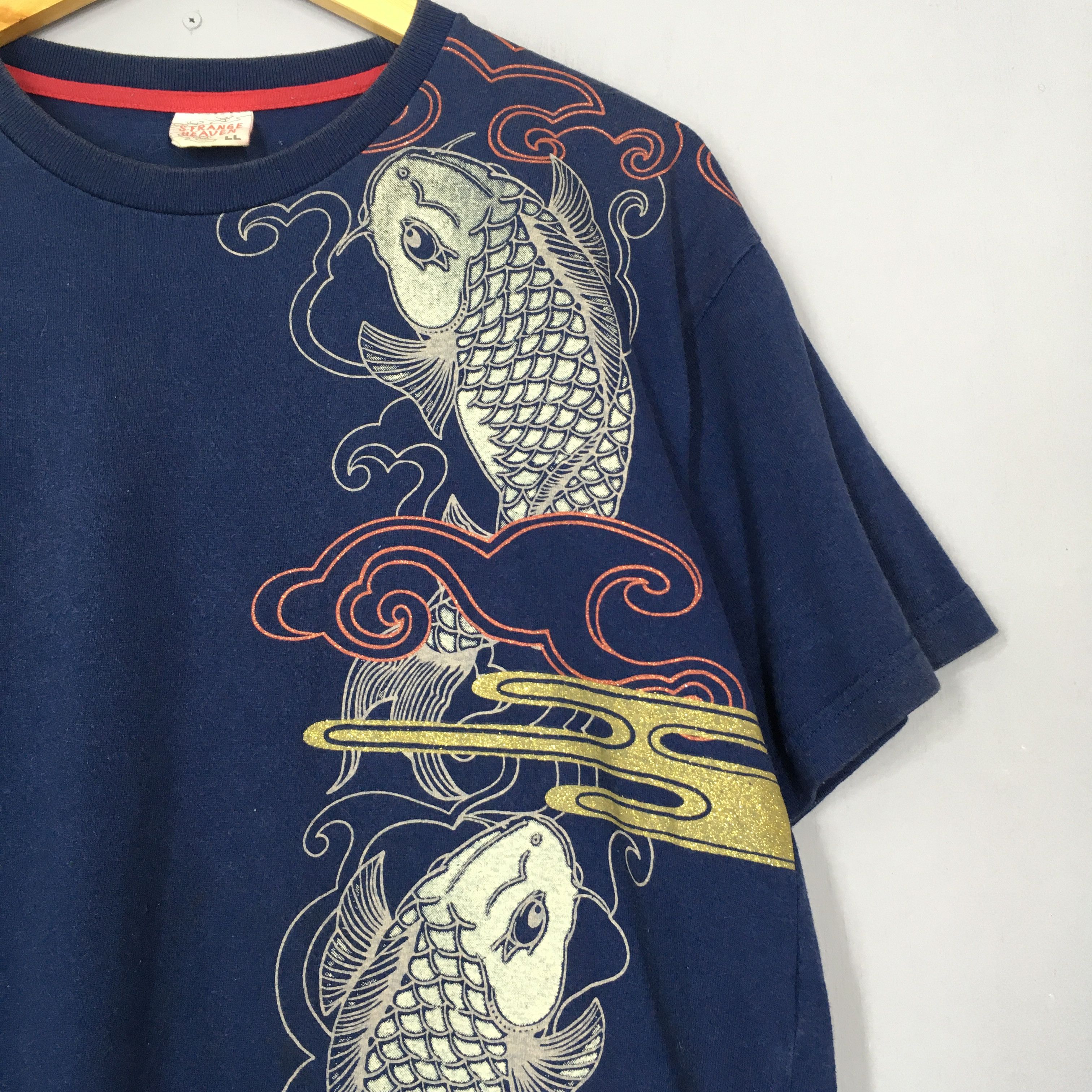 Japanese Brand × Vintage Vintage Fish Koi Japanese Sukajan Tshirt Size L Size US L / EU 52-54 / 3 - 4 Thumbnail