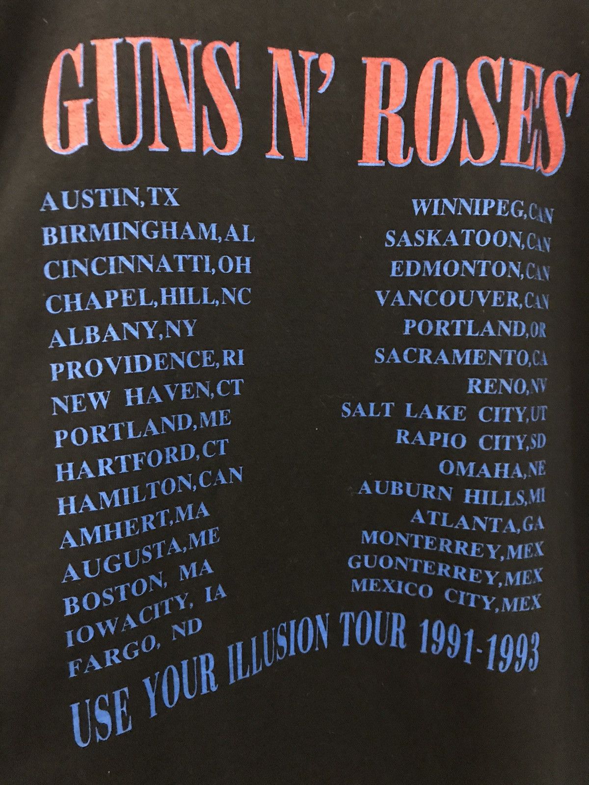 Band Tees Vintage 90’s Guns & Roses T-Shirt Size US M / EU 48-50 / 2 - 4 Thumbnail