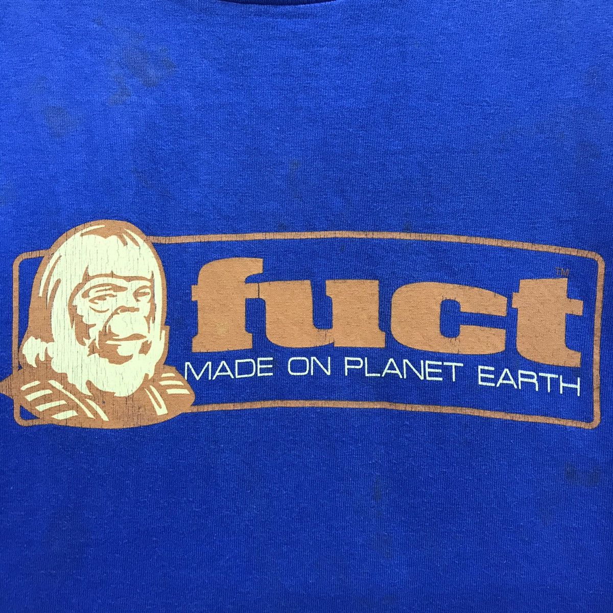 FUCT Rare!! Vintage FUCT Graphic Made on Planet Earth Tee Size US L / EU 52-54 / 3 - 7 Thumbnail