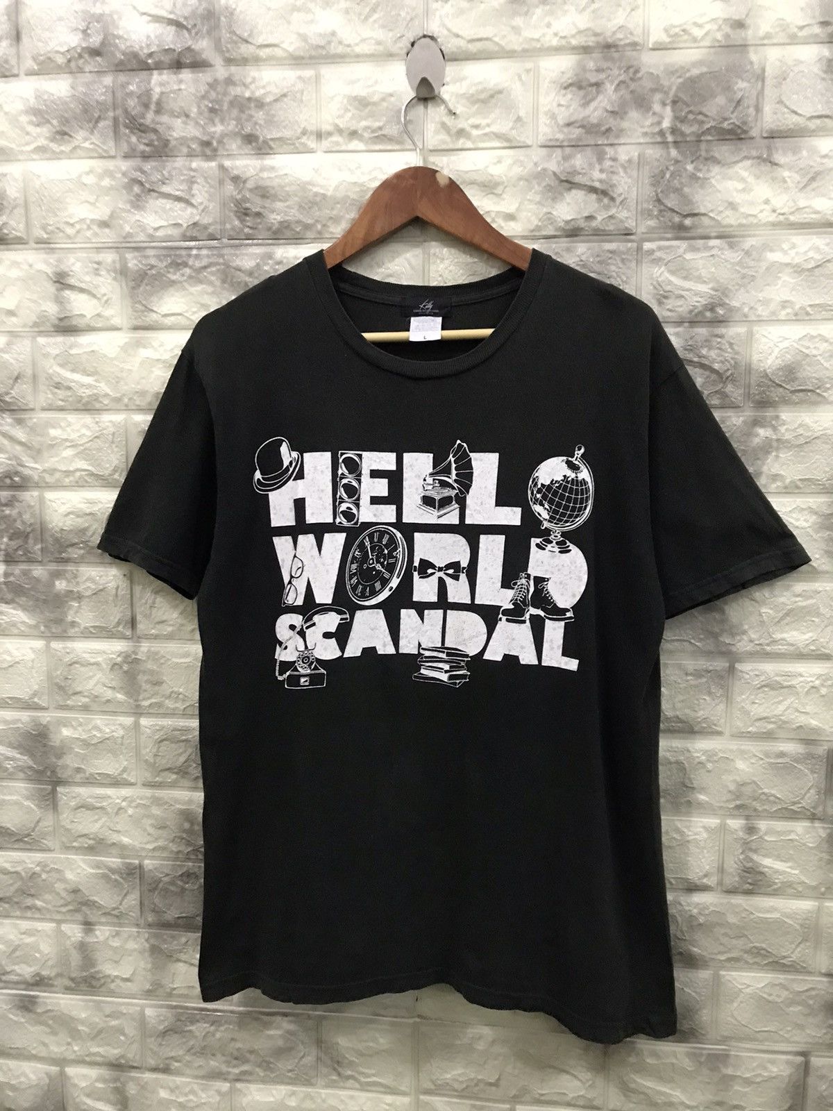 Band Tees × Japanese Brand × Vintage Vintage Hello World Scandal T-Shirt Size US L / EU 52-54 / 3 - 1 Thumbnail