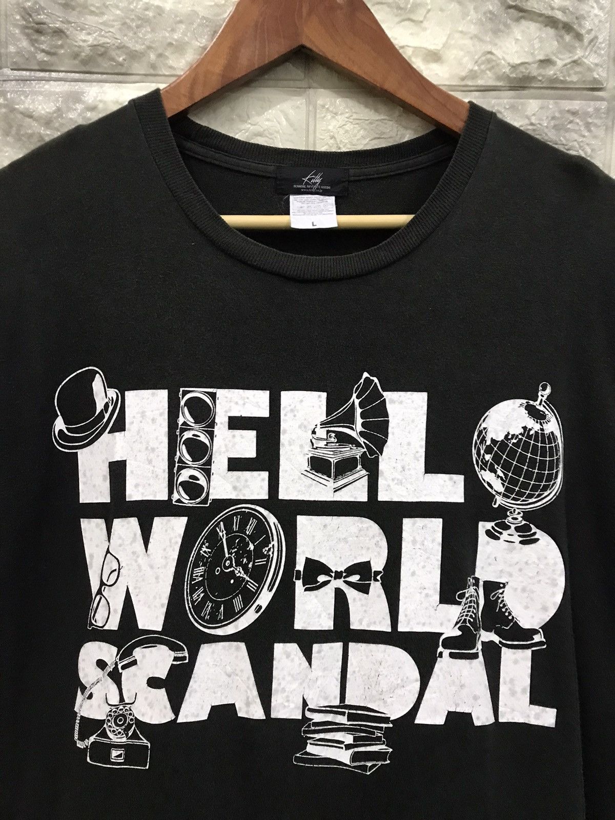 Band Tees × Japanese Brand × Vintage Vintage Hello World Scandal T-Shirt Size US L / EU 52-54 / 3 - 3 Thumbnail