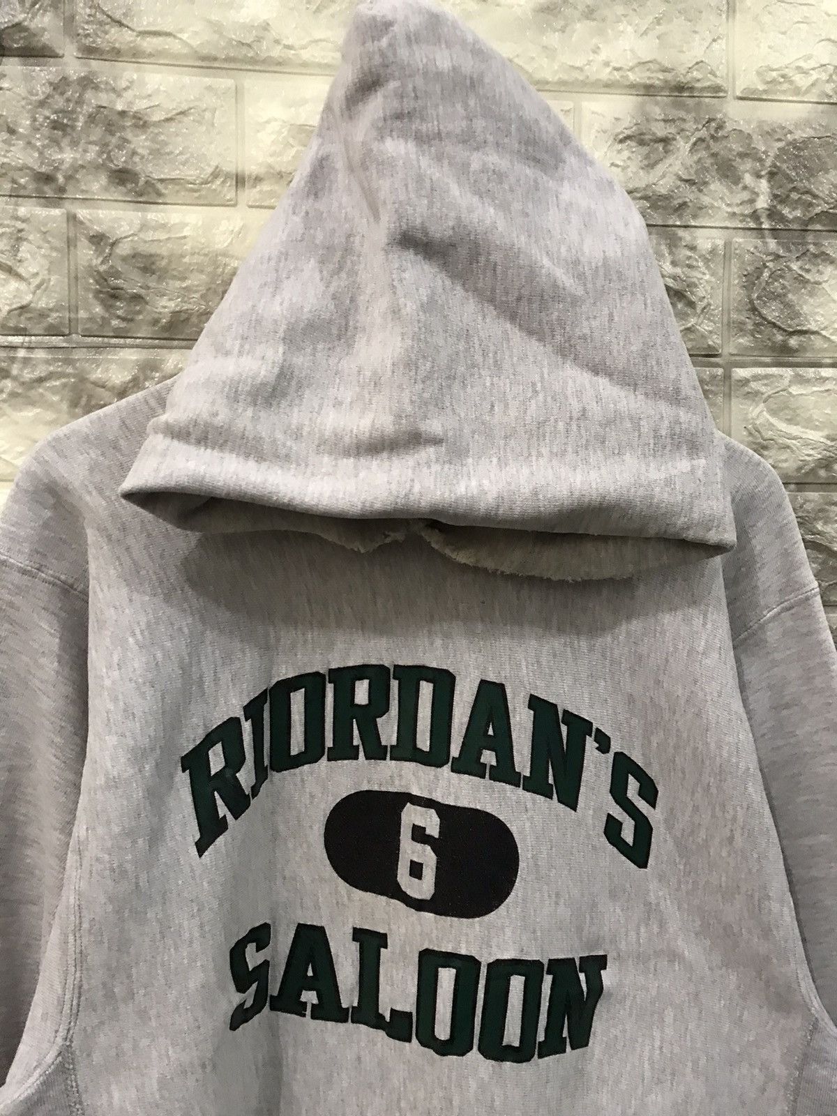 Champion Vintage 90’s Champion “RIORDAN’S SALOON” Hoddies Size US XL / EU 56 / 4 - 2 Thumbnail