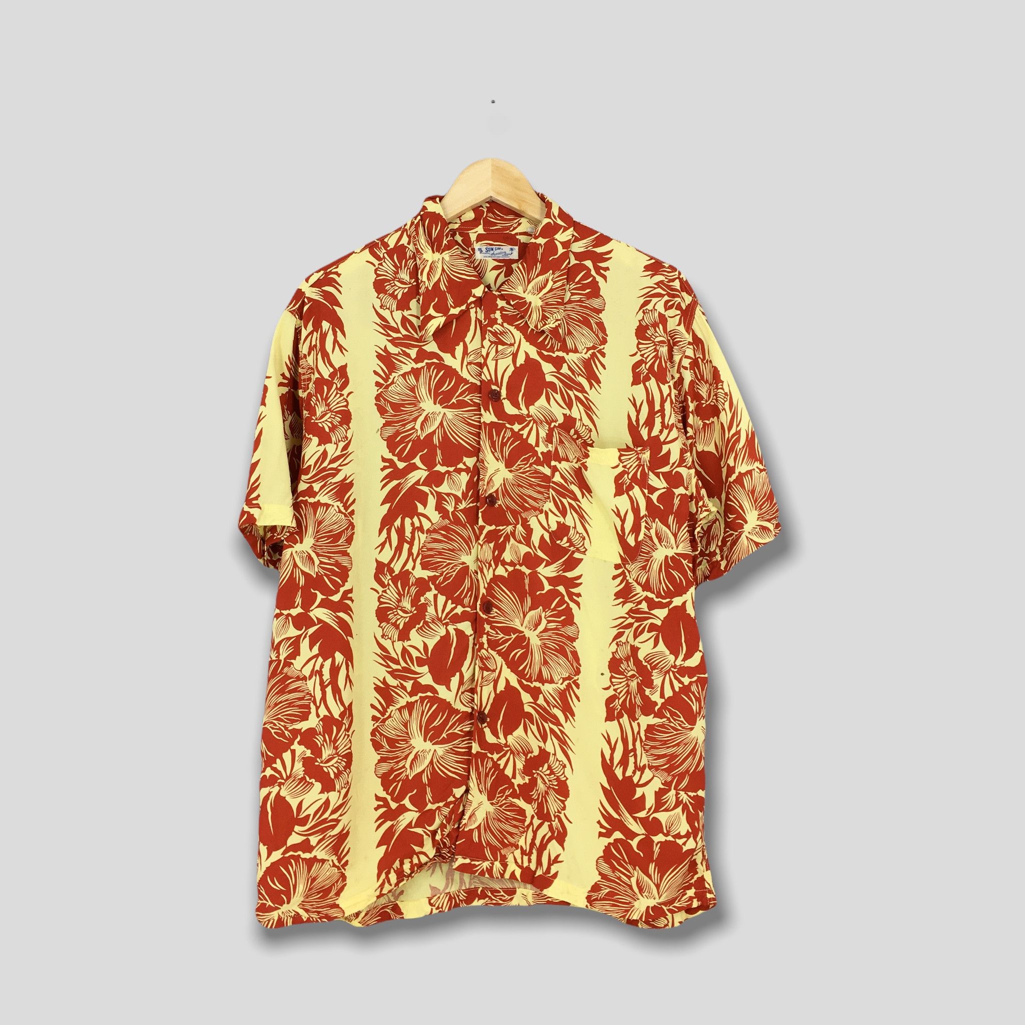 Japanese Brand × Sun Surf Vintage Hawaiian Floral Hibiscus Sun Surf Japan Shirt Size US L / EU 52-54 / 3 - 1 Thumbnail