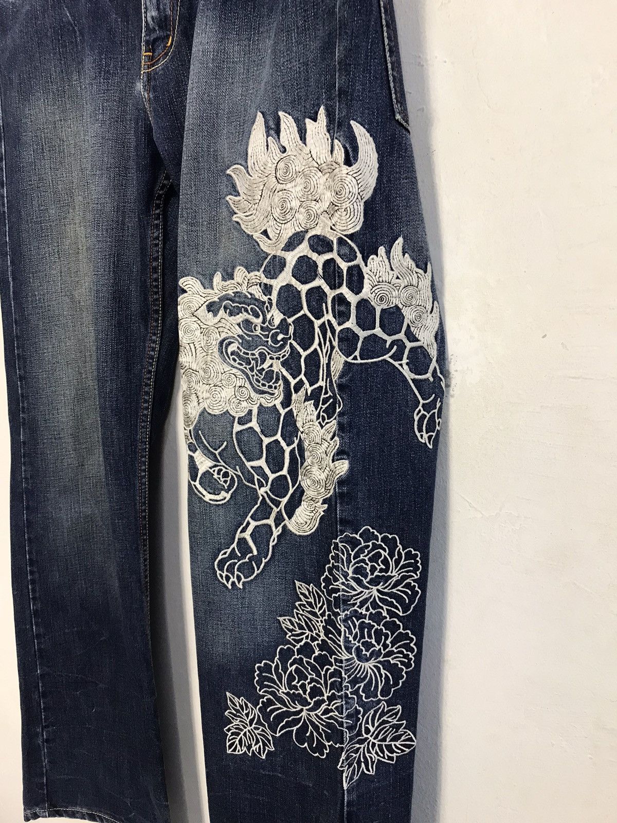 Japanese Brand × Vintage Vintage JapaneseBrand Embroidery Lion Denim Jeans Size US 38 / EU 54 - 5 Thumbnail