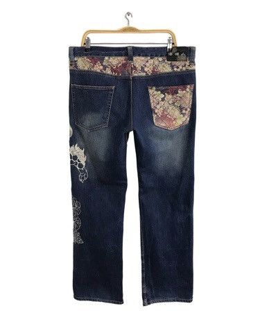 Japanese Brand × Vintage Vintage JapaneseBrand Embroidery Lion Denim Jeans Size US 38 / EU 54 - 2 Thumbnail