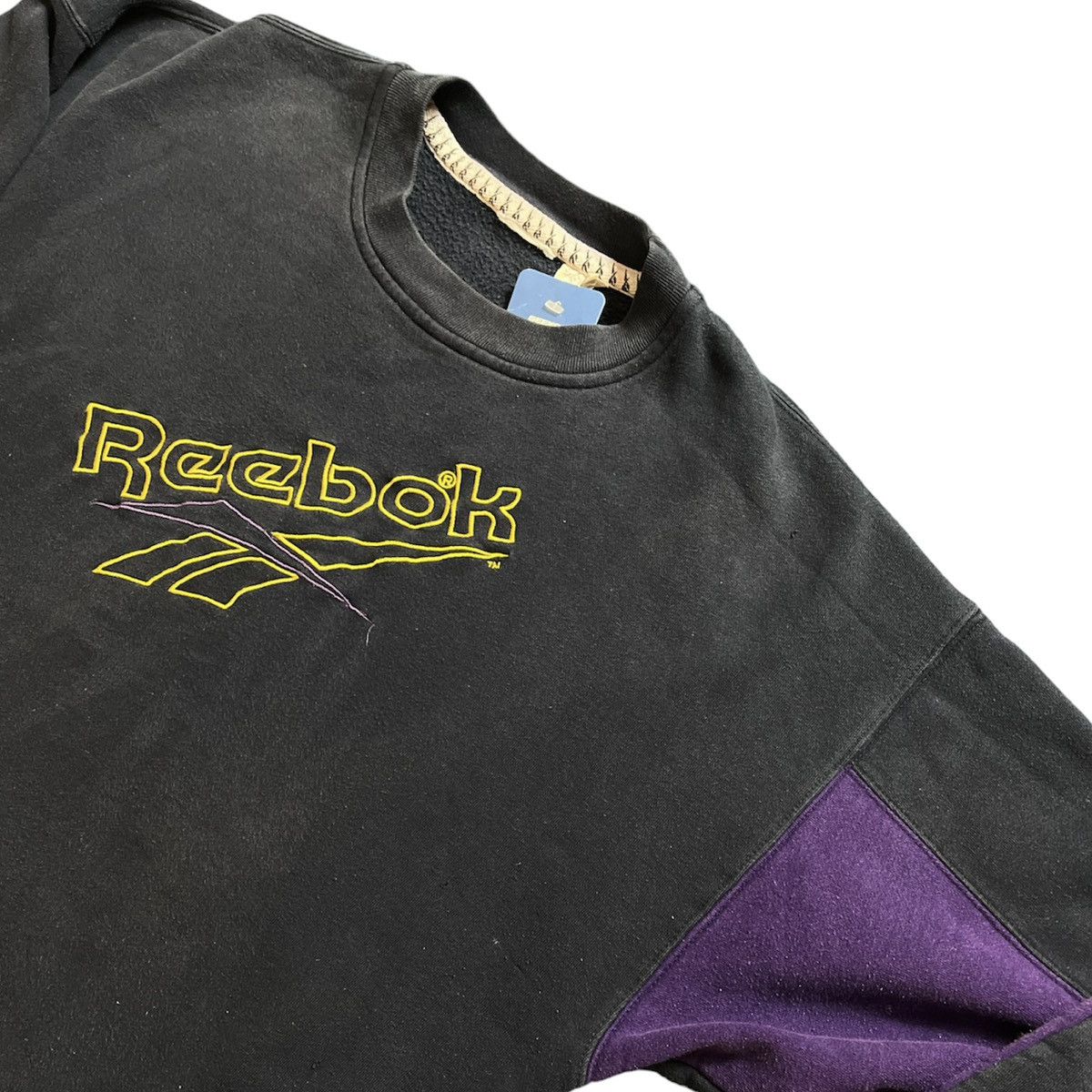 Reebok × Vintage Vintage 90s Reebok Spellout Hip Hop Style Sweatshirt Size US L / EU 52-54 / 3 - 2 Thumbnail