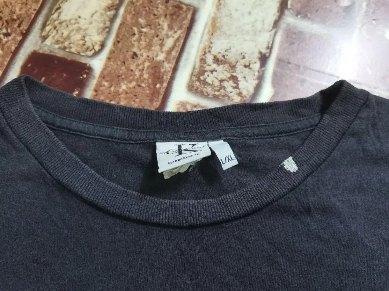 Calvin Klein × Vintage Vintage CK Calvin Klein Black Tee Size US XL / EU 56 / 4 - 9 Thumbnail
