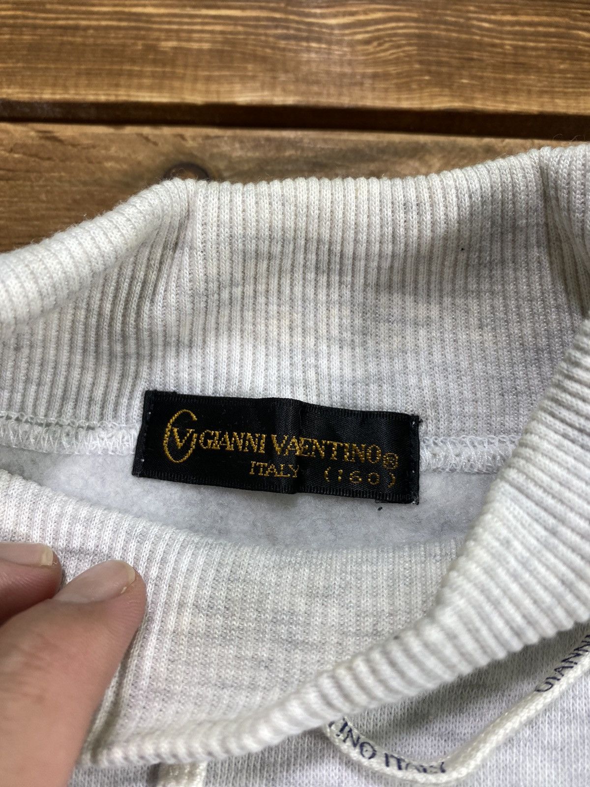 Valentino × Vintage Vintage Gianni Valentino Sweatshirt Big Logo White Grey M Size US M / EU 48-50 / 2 - 4 Thumbnail