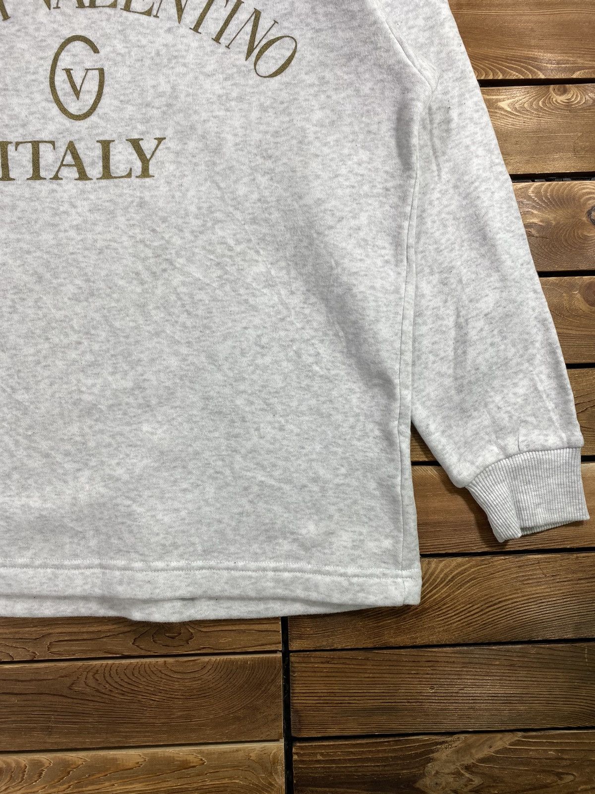 Valentino × Vintage Vintage Gianni Valentino Sweatshirt Big Logo White Grey M Size US M / EU 48-50 / 2 - 2 Thumbnail