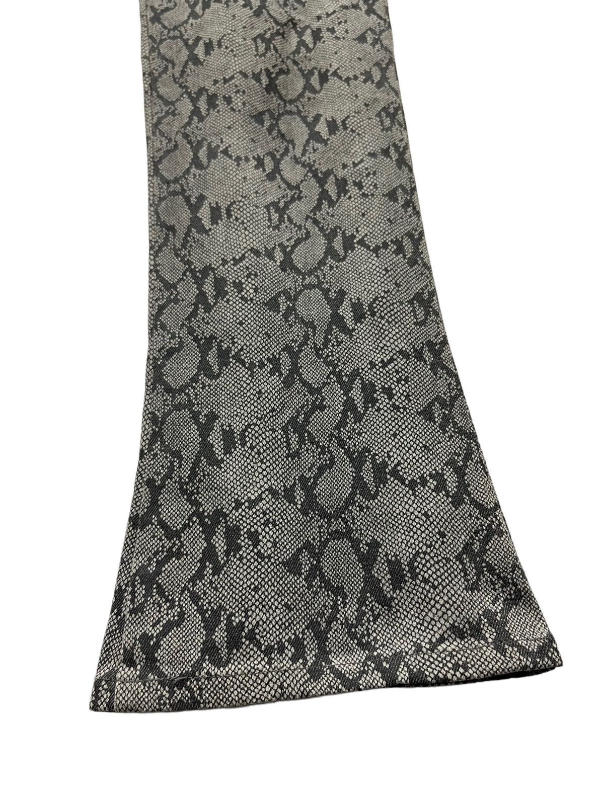 Edwin 🔥EDWIN SOMETHING Snake Skin Design Flare Woman’s Pants Size US 28 / EU 44 - 7 Thumbnail