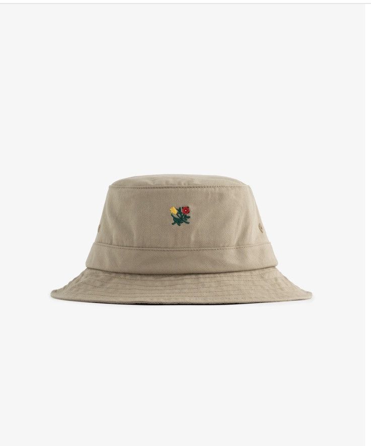 AIME LEON DORE Brushed Crest Bucket Hat白 AIME LEON DORE Brushed Crest Bucket Hat白 - メルカリ