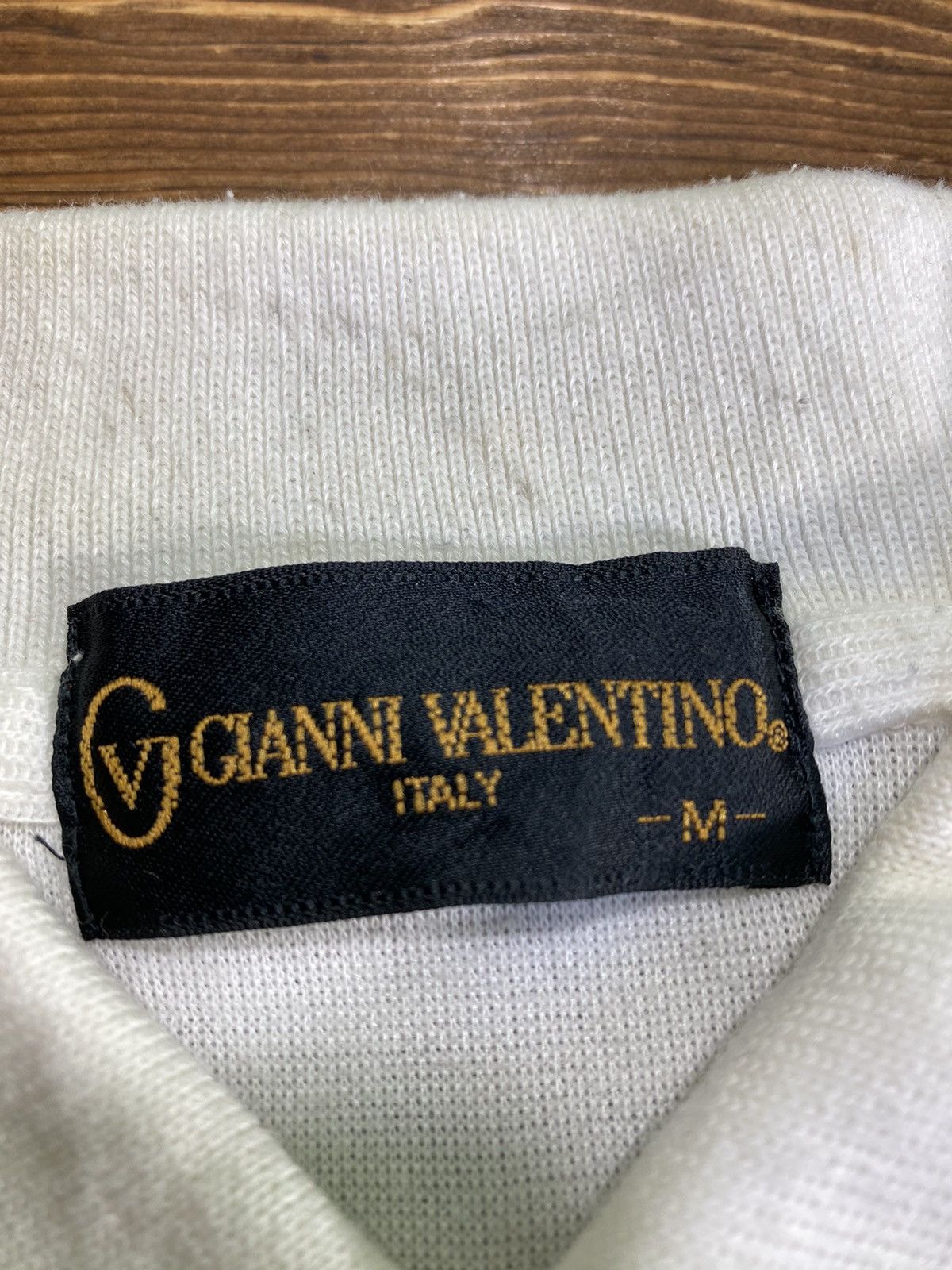 Gianni Valentino × Valentino × Vintage Vintage Gianni Valentino Short Sleeve Sweatshirt polo Size M Size US M / EU 48-50 / 2 - 8 Thumbnail