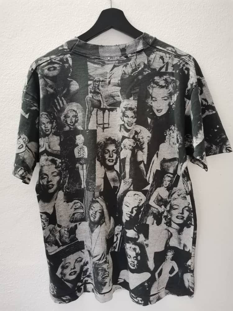 Vintage Vintage Marilyn Monroe All Overprint Size US M / EU 48-50 / 2 - 2 Thumbnail