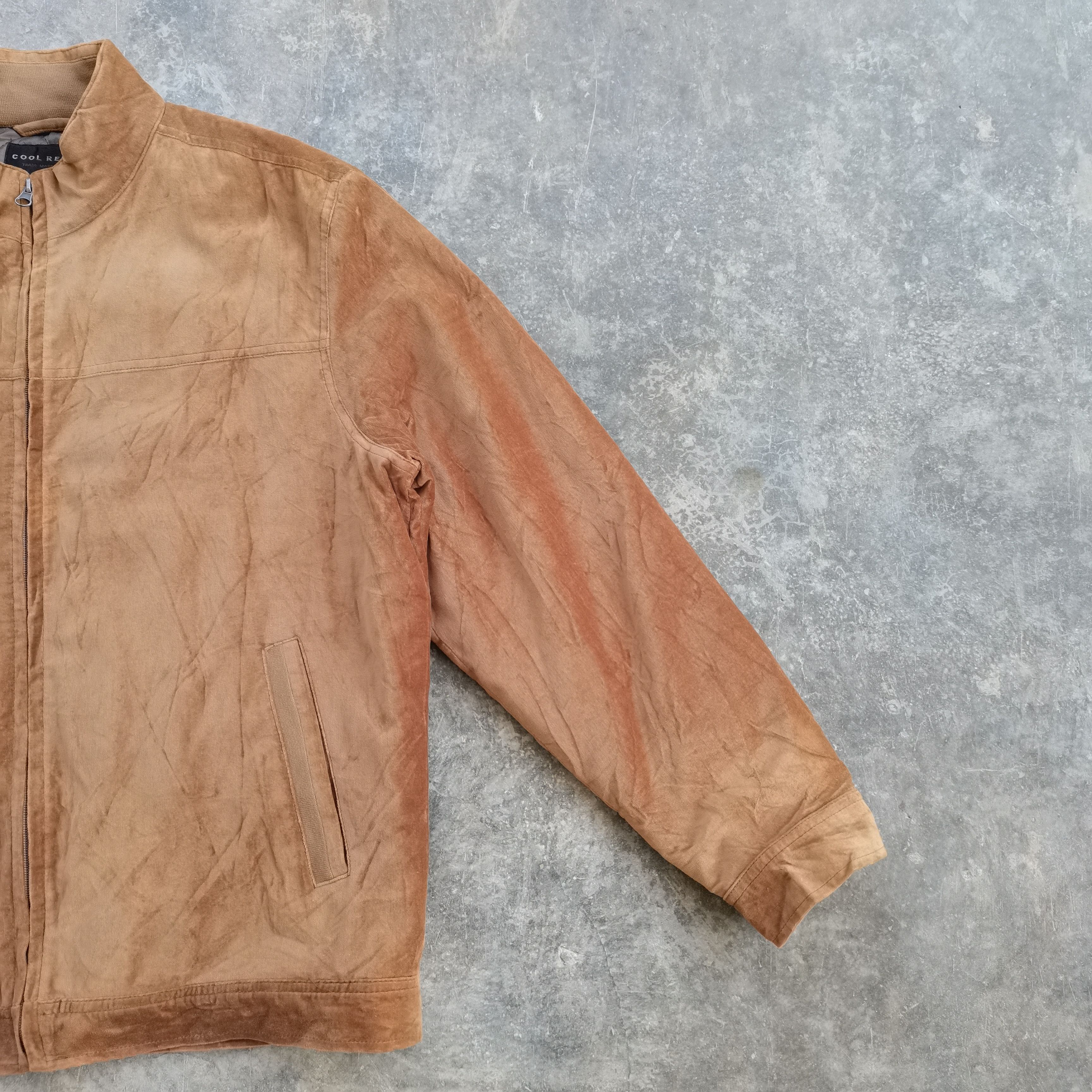 Japanese Brand × Vintage Vintage COOL RED Velvet Zipper Up Jacket Size US L / EU 52-54 / 3 - 4 Thumbnail