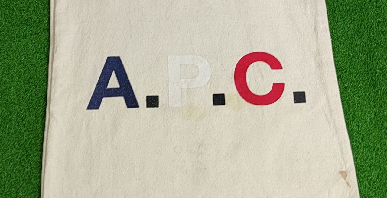 A.P.C. × Designer A.P.C Tote Bag Design APC Size ONE SIZE - 4 Thumbnail