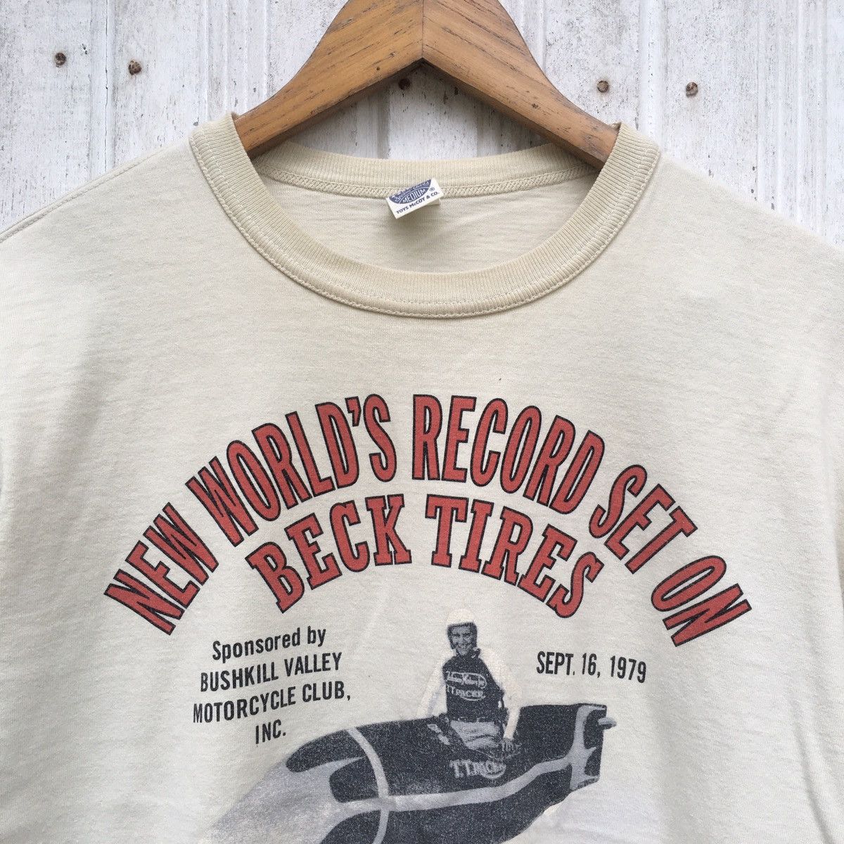 TOYS McCOY × The Real McCoy's × Vintage Vintage Joe Mccoy’s Japan Tshirt Johnson Motor Inc Size US M / EU 48-50 / 2 - 4 Thumbnail