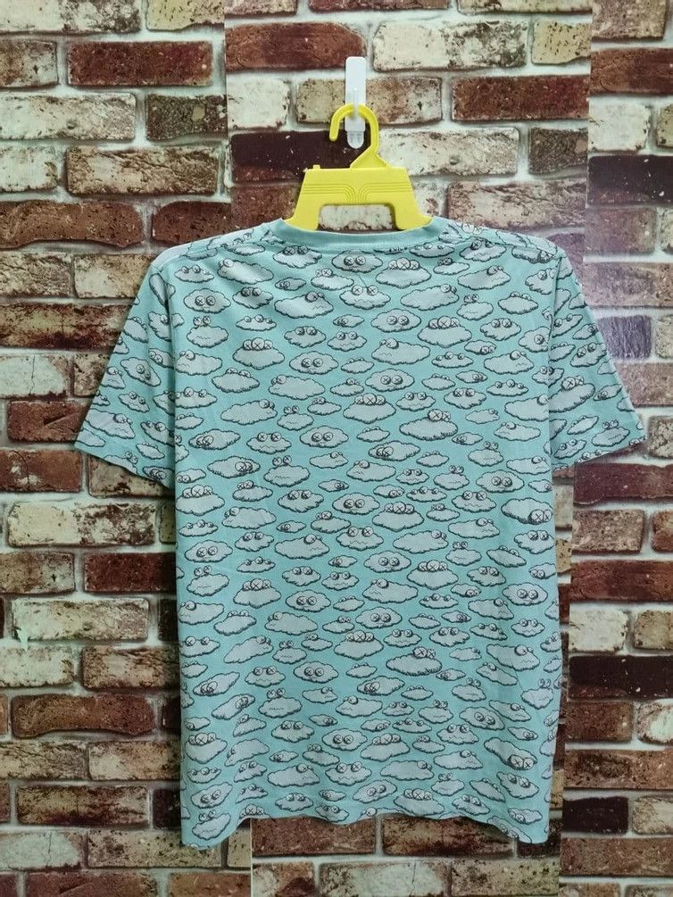 Japanese Brand × Kaws × Vintage Kaws Full Print Art Flayed Tee Vintage Size US XL / EU 56 / 4 - 2 Thumbnail
